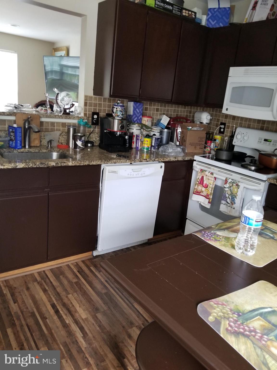 SCENERY POINTE CODM - Residential