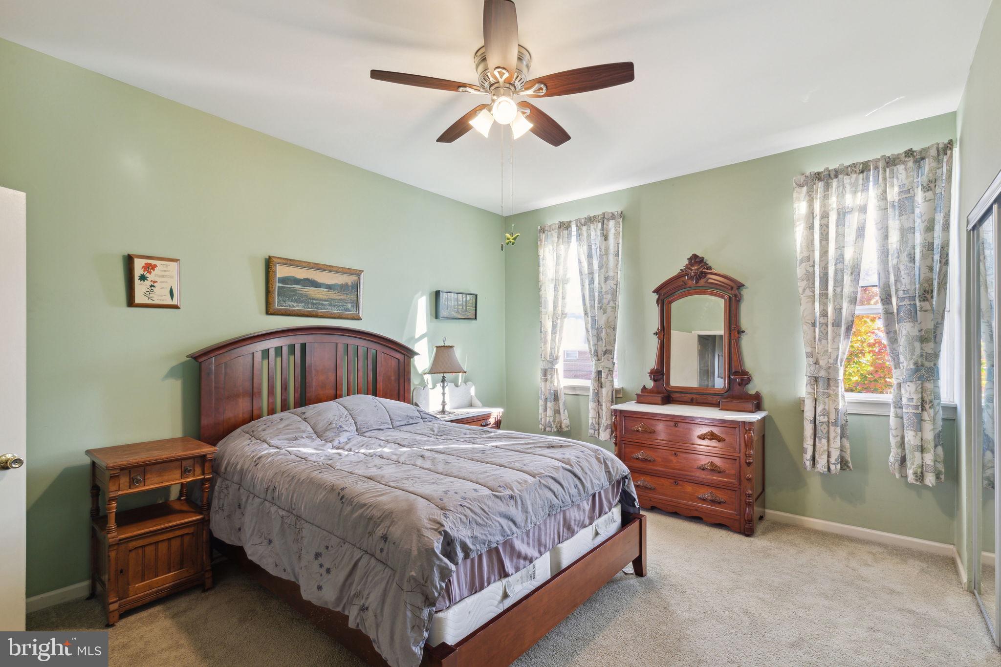 LOWER MOYAMENSING - Residential