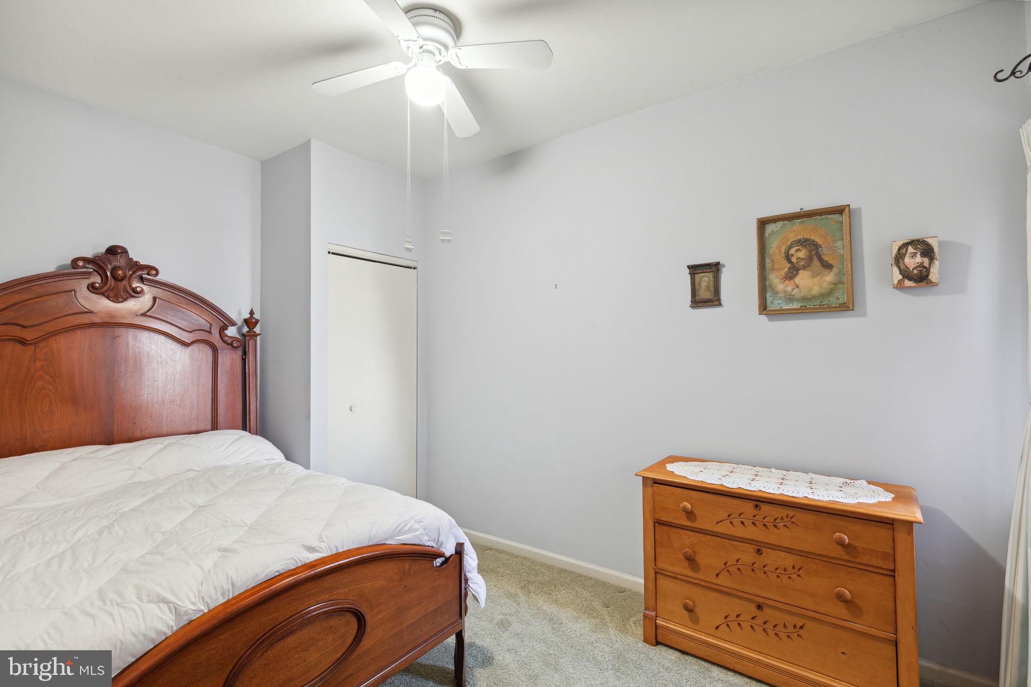 LOWER MOYAMENSING - Residential