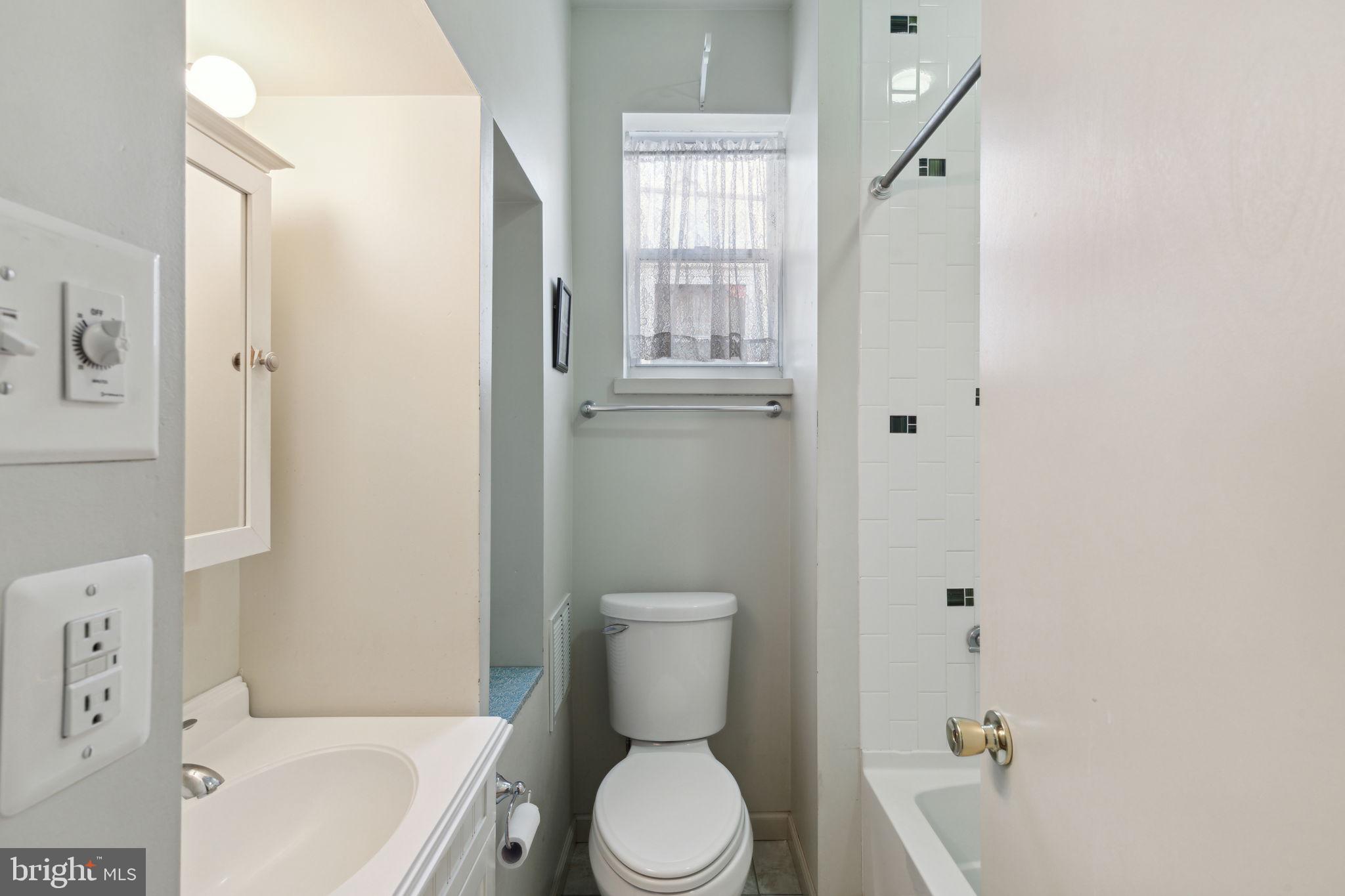 LOWER MOYAMENSING - Residential