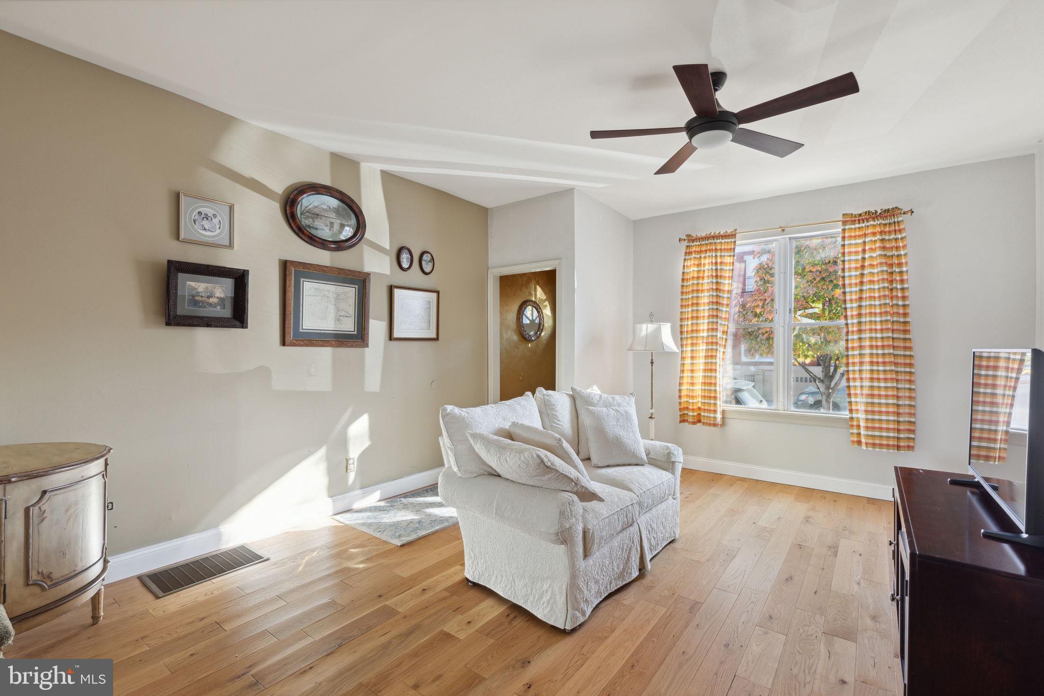 LOWER MOYAMENSING - Residential