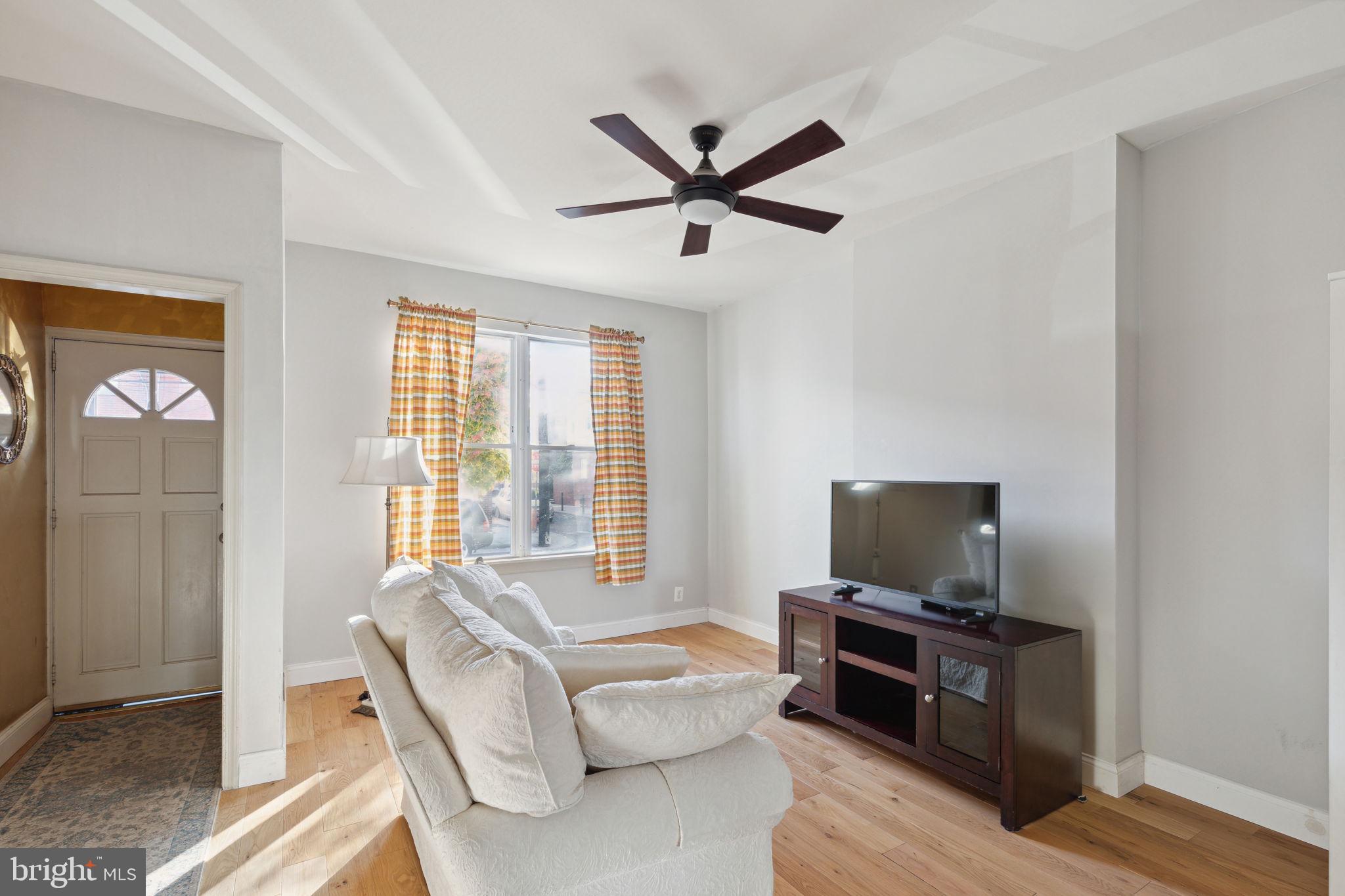 LOWER MOYAMENSING - Residential