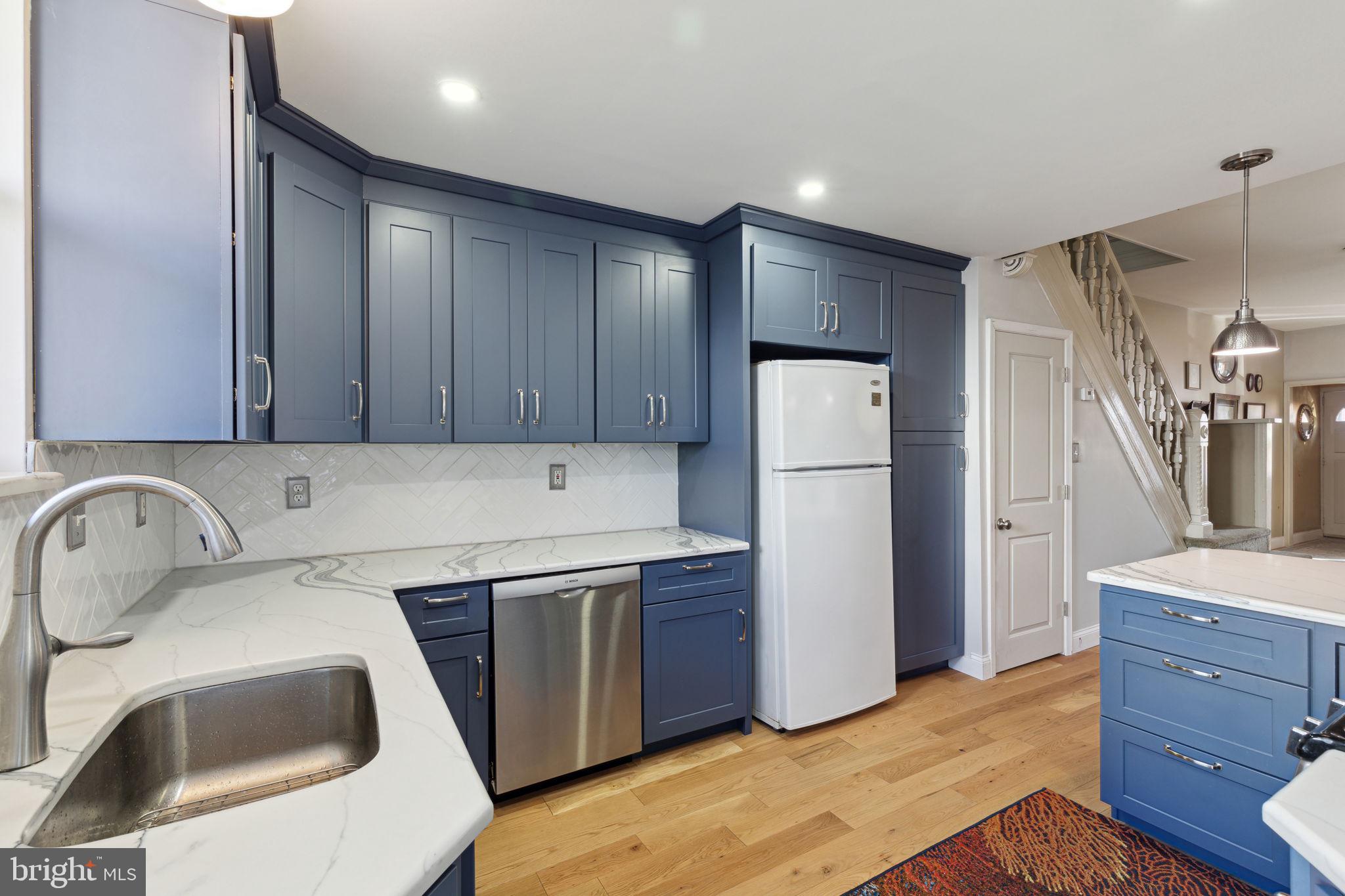 LOWER MOYAMENSING - Residential