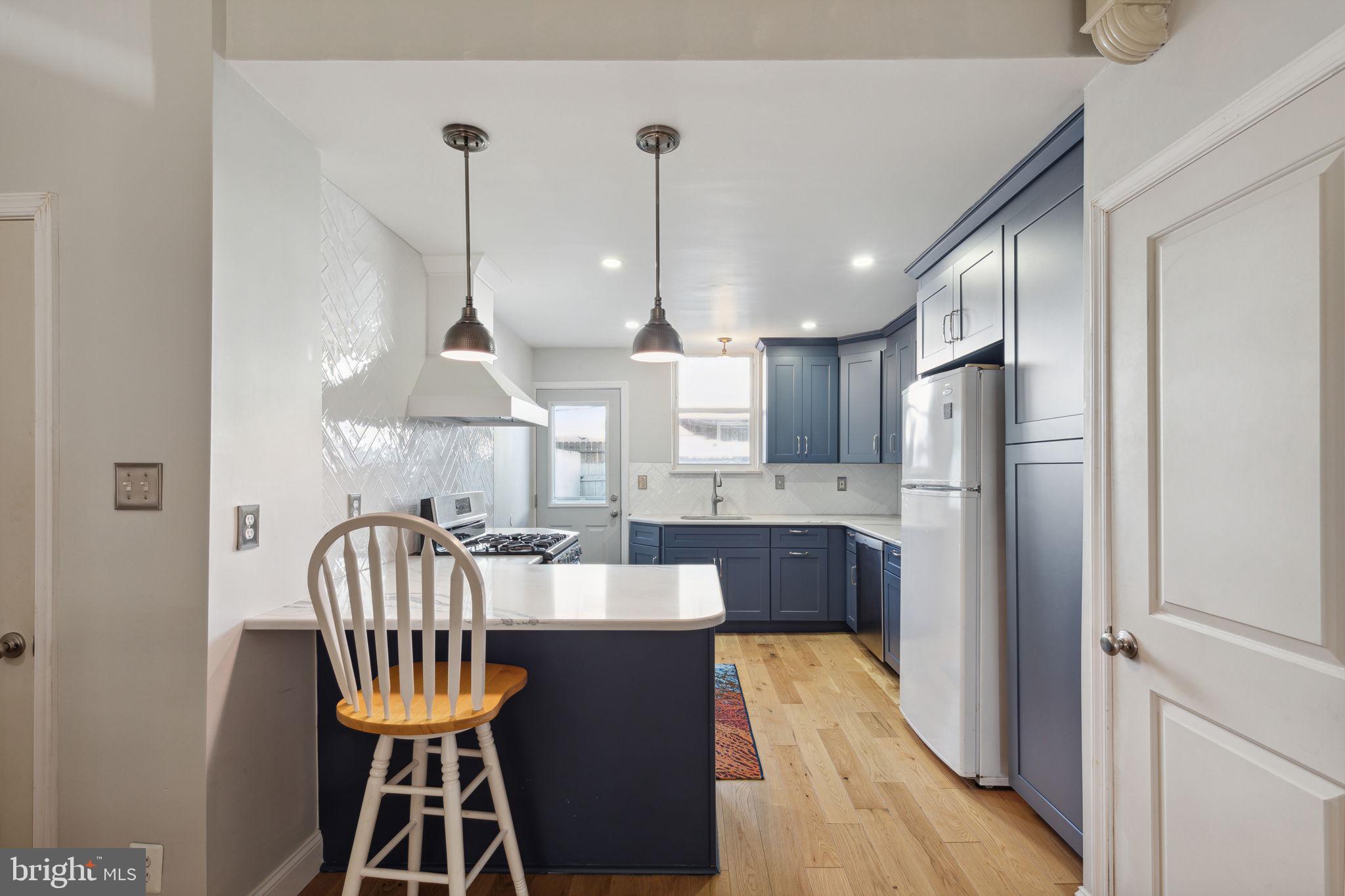 LOWER MOYAMENSING - Residential