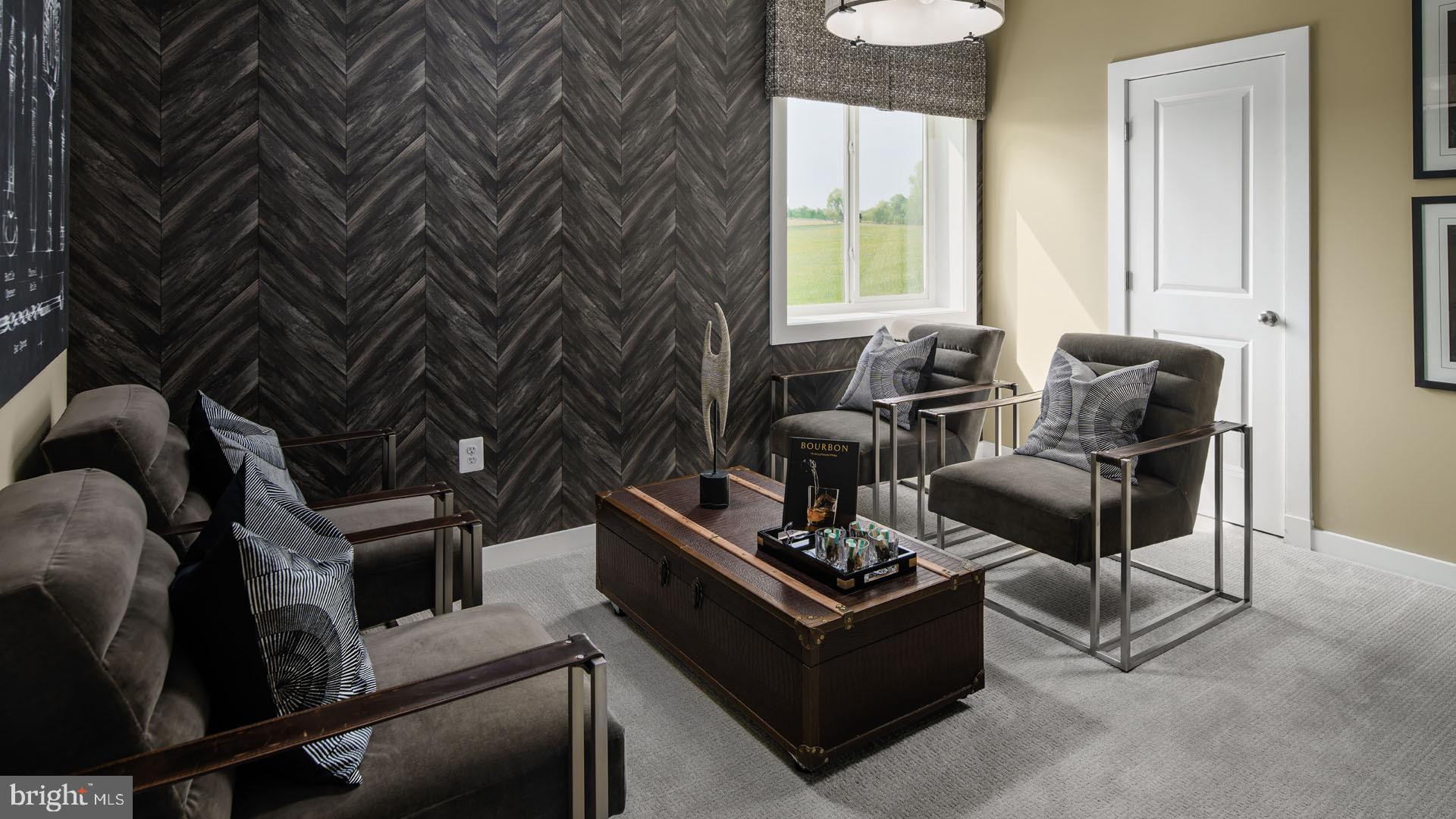 SOUTH LAKE - Residential