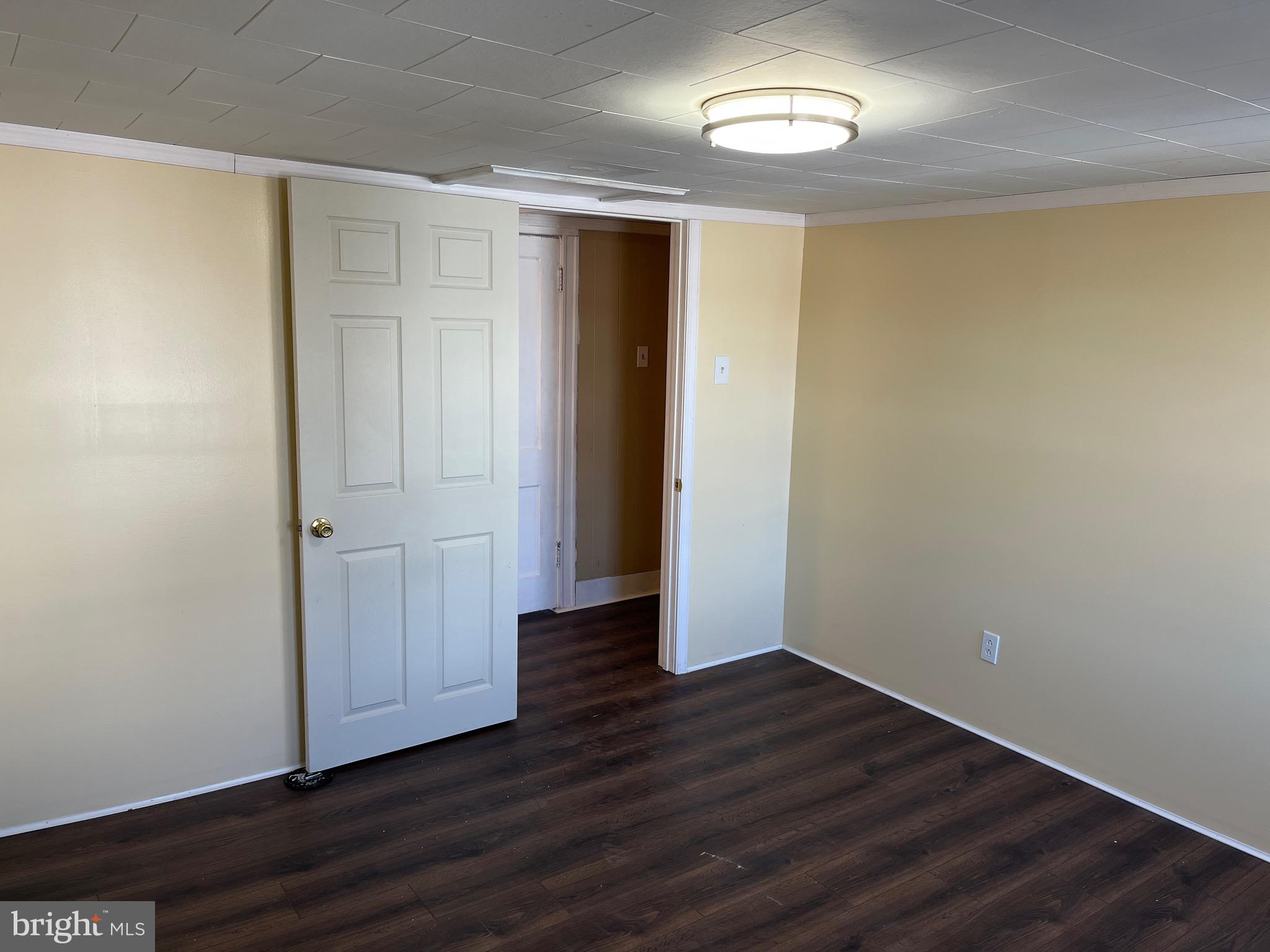 MINERSVILLE - Residential Lease