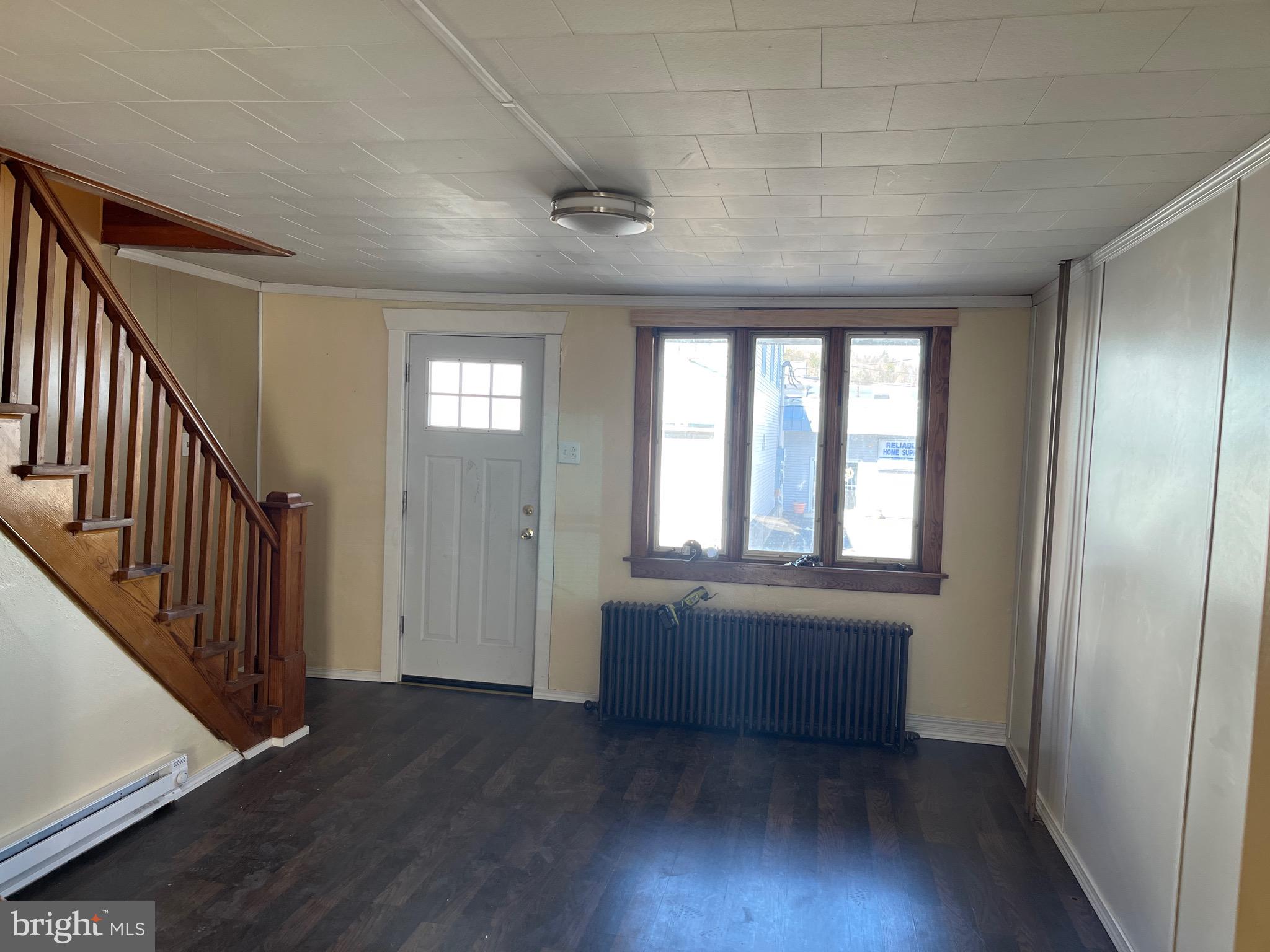 MINERSVILLE - Residential Lease