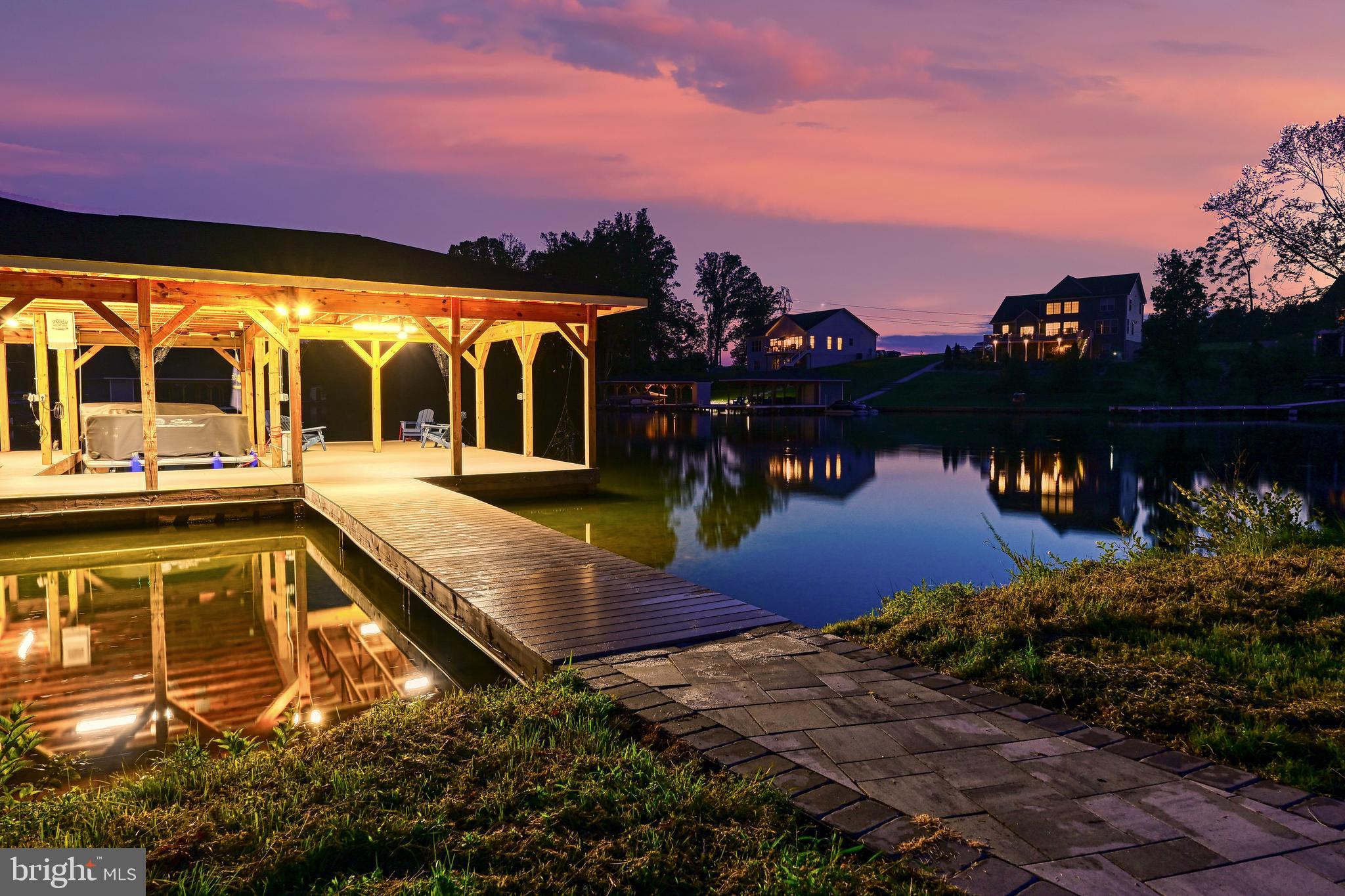 ELK CREEK LANDING - Residential