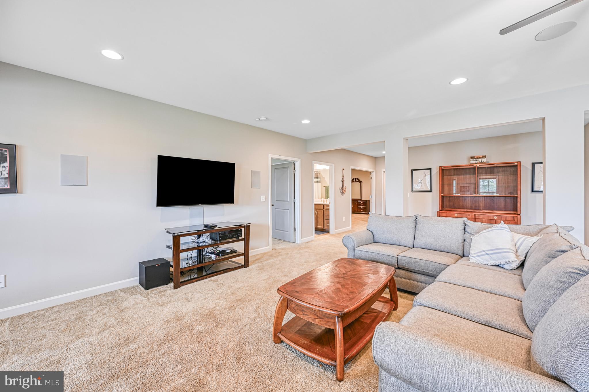 ELK CREEK LANDING - Residential