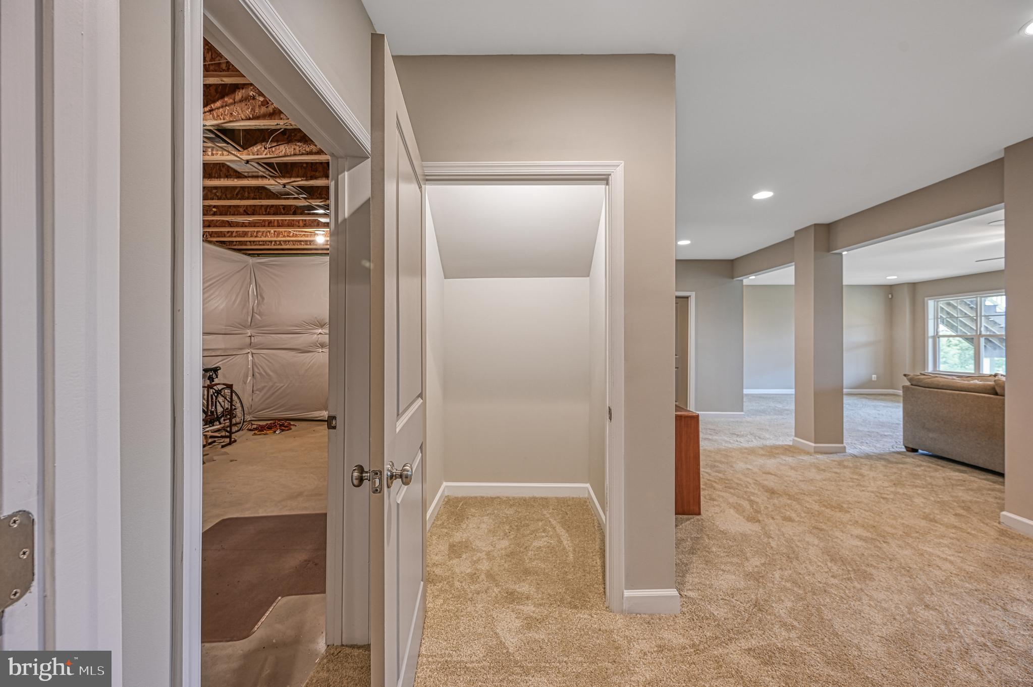 ELK CREEK LANDING - Residential