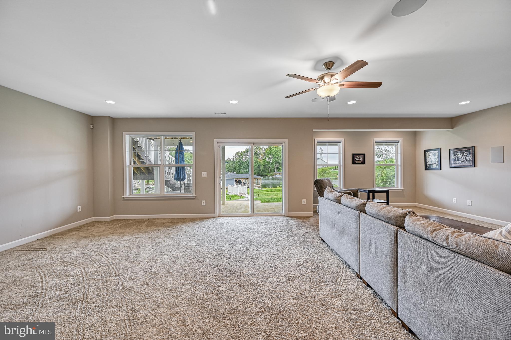 ELK CREEK LANDING - Residential