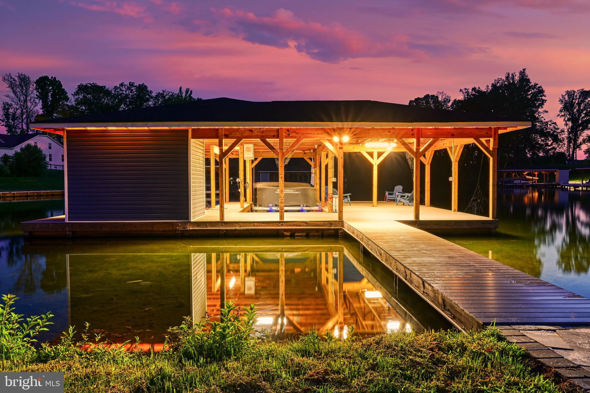 782 FAIRVIEW DRIVE