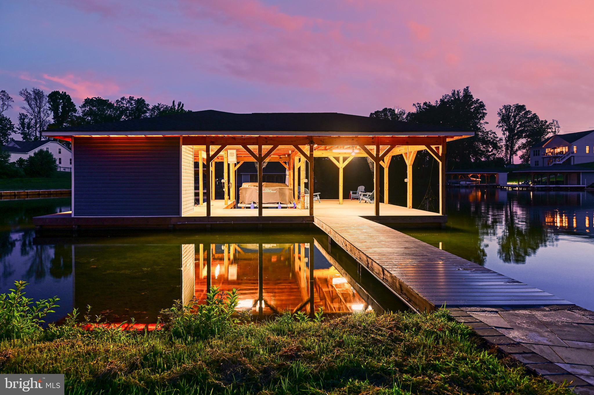 ELK CREEK LANDING - Residential