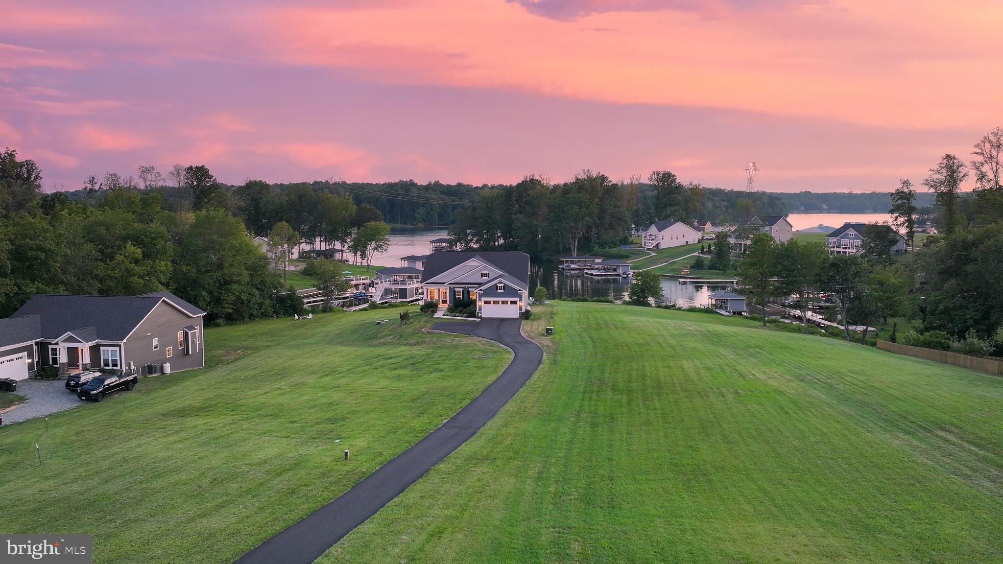ELK CREEK LANDING - Residential