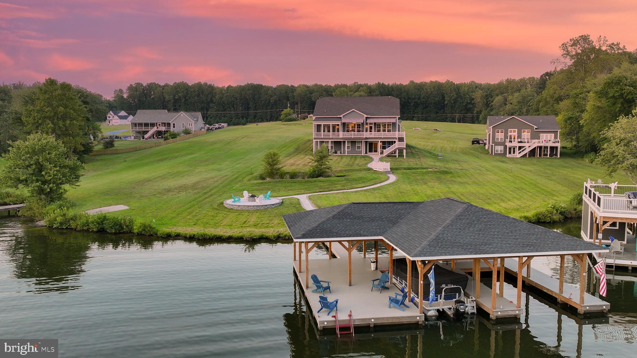 782 FAIRVIEW DRIVE