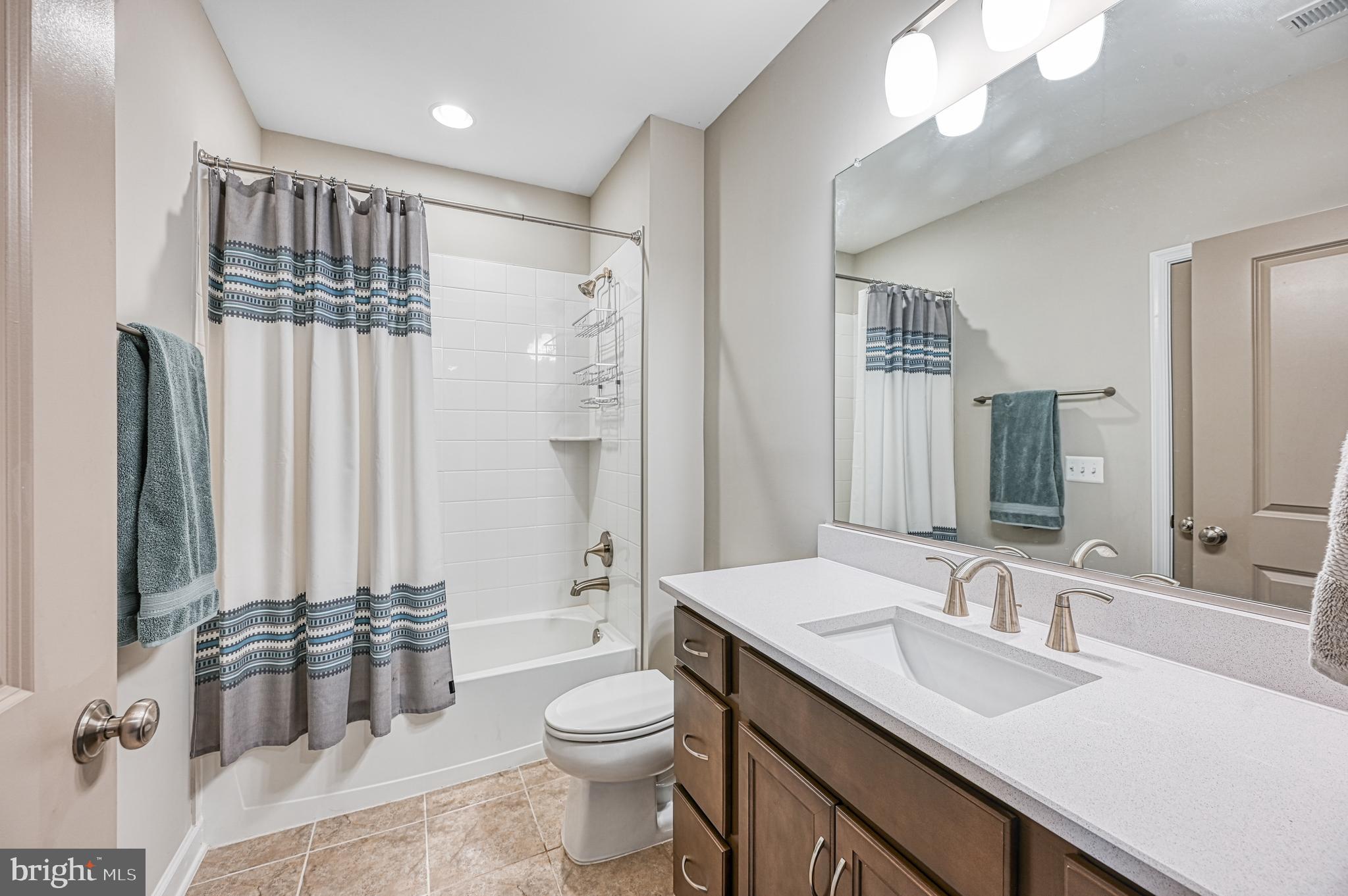 ELK CREEK LANDING - Residential