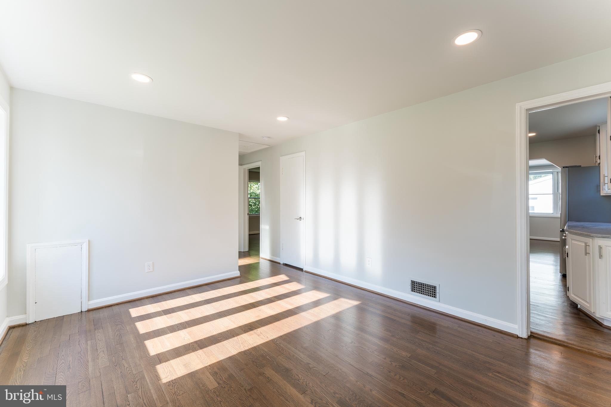 HOLLYWOOD - Residential