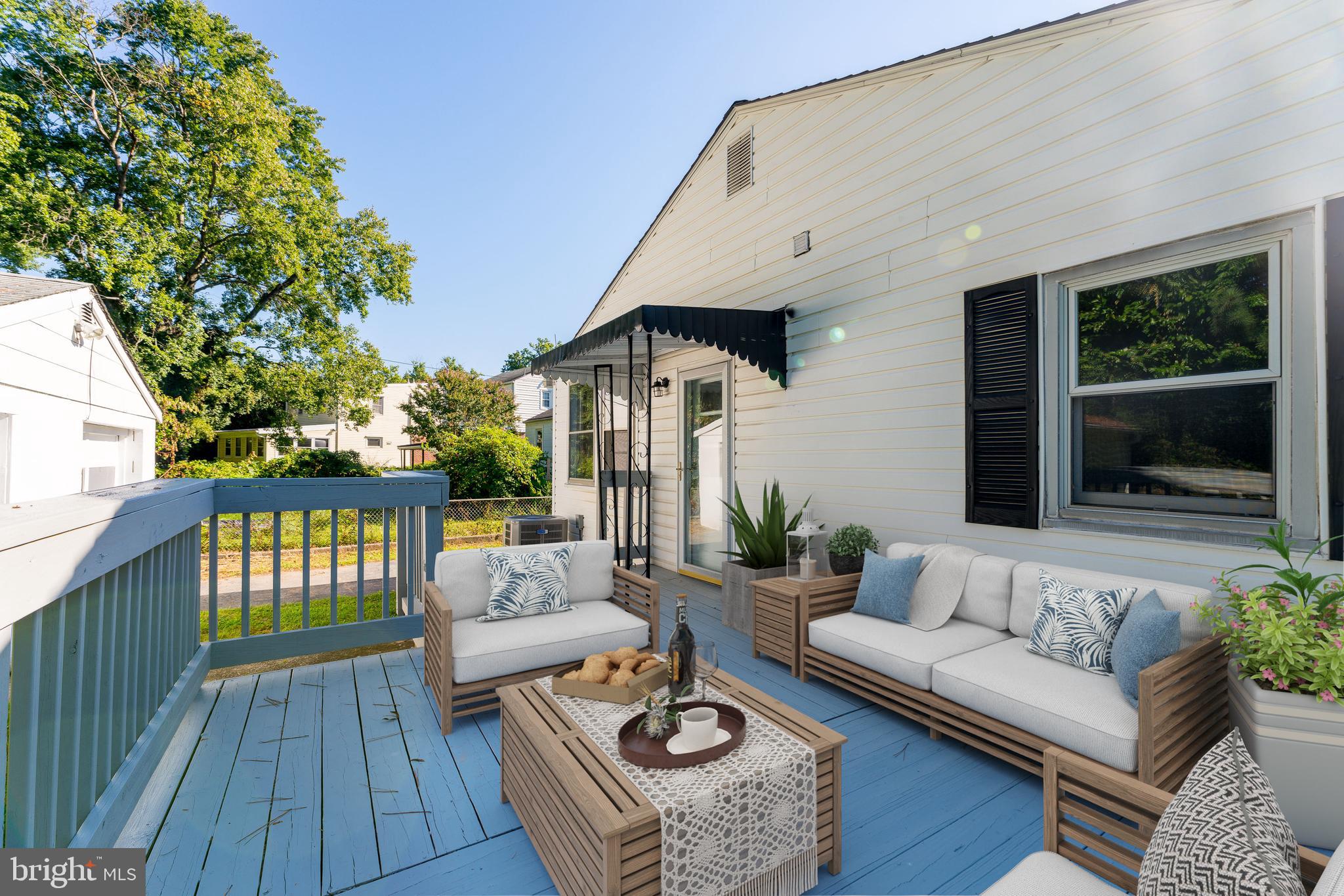 HOLLYWOOD - Residential