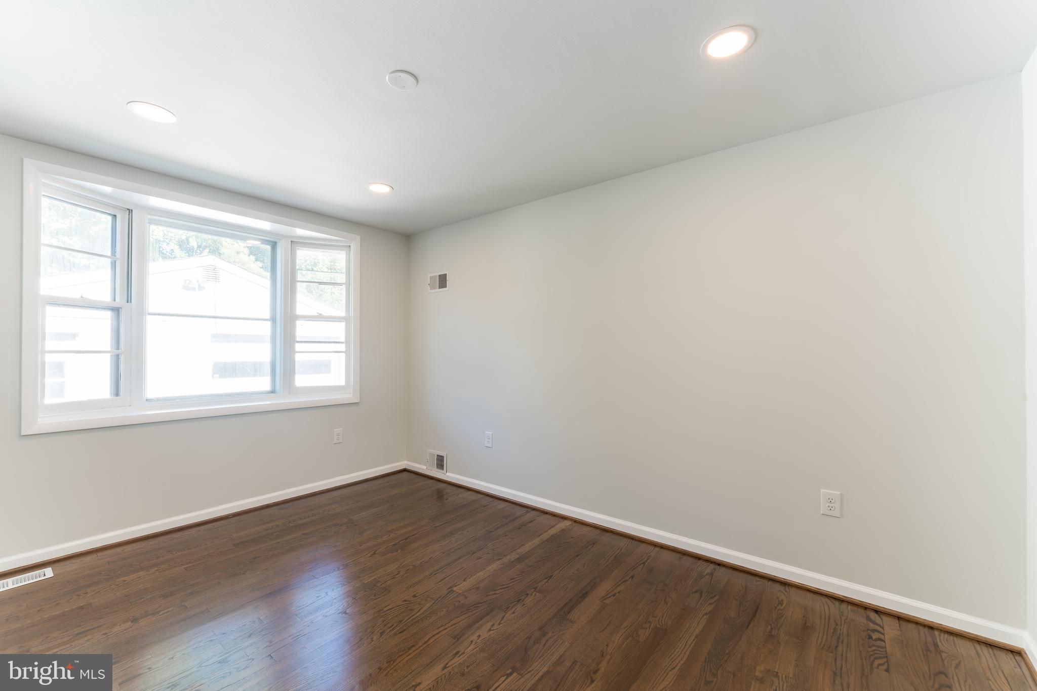 HOLLYWOOD - Residential