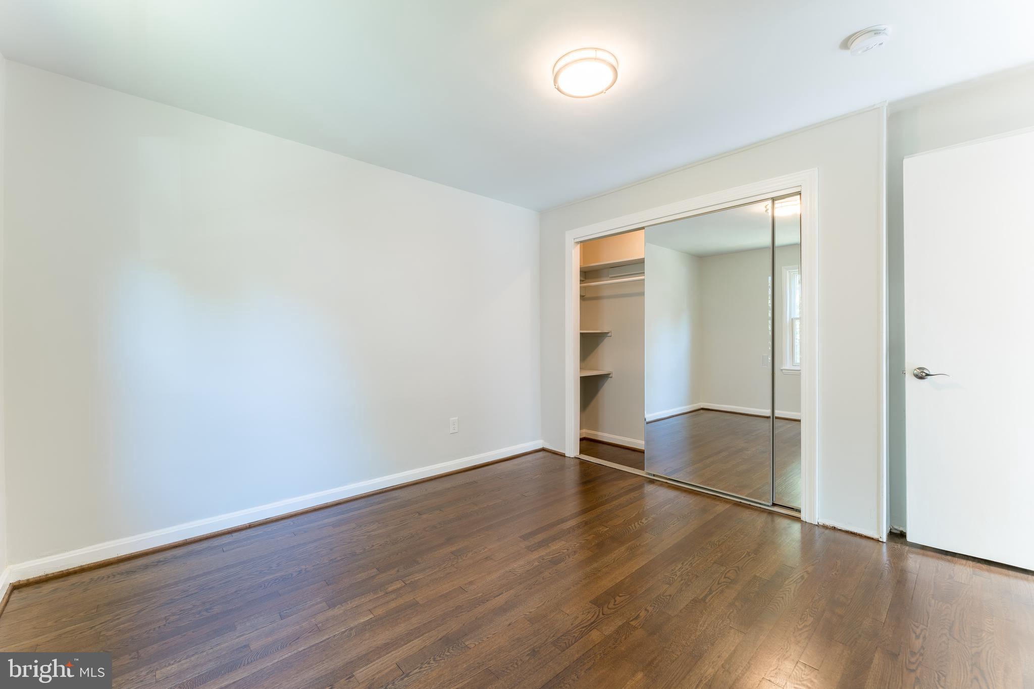 HOLLYWOOD - Residential