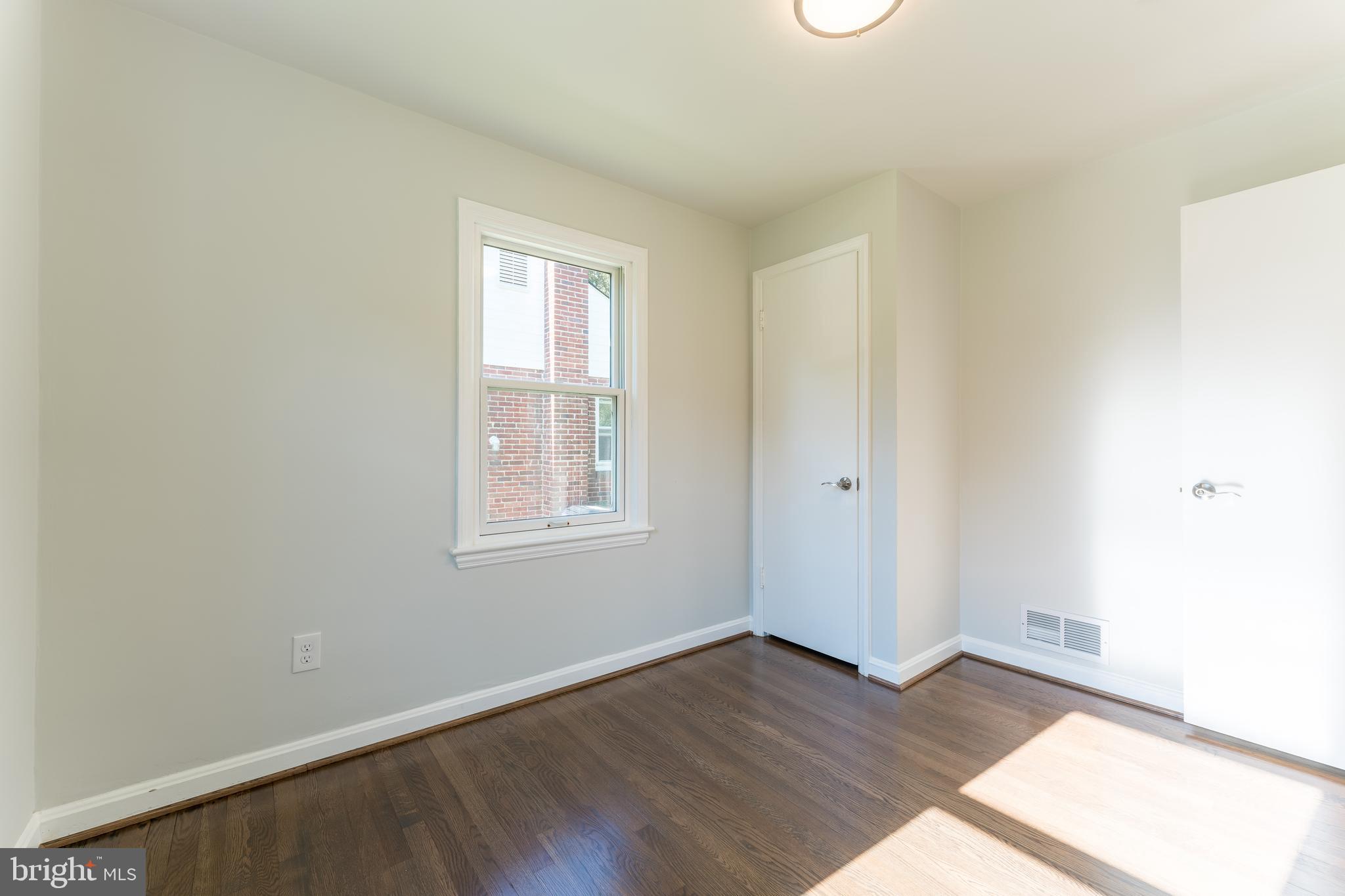 HOLLYWOOD - Residential