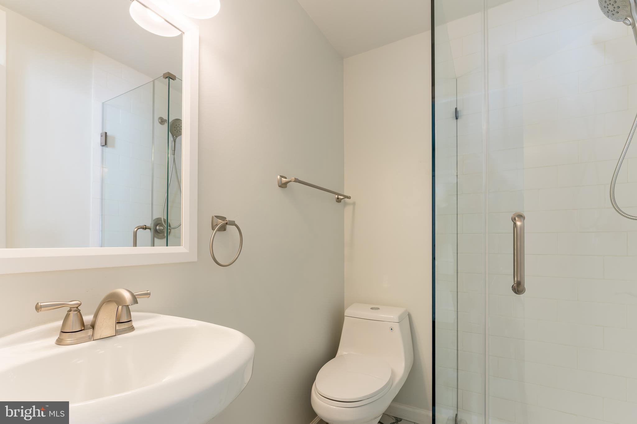 HOLLYWOOD - Residential