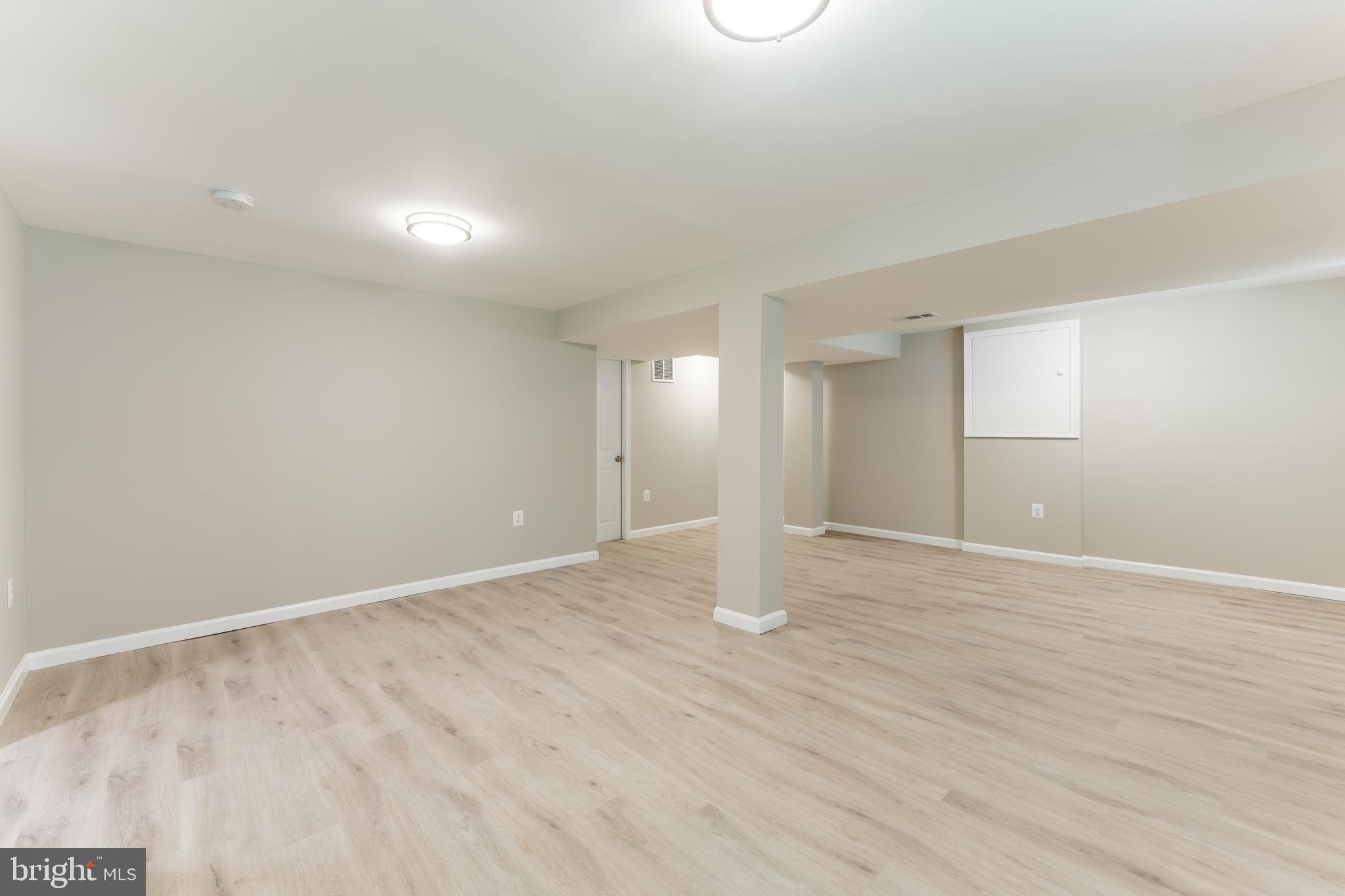 HOLLYWOOD - Residential