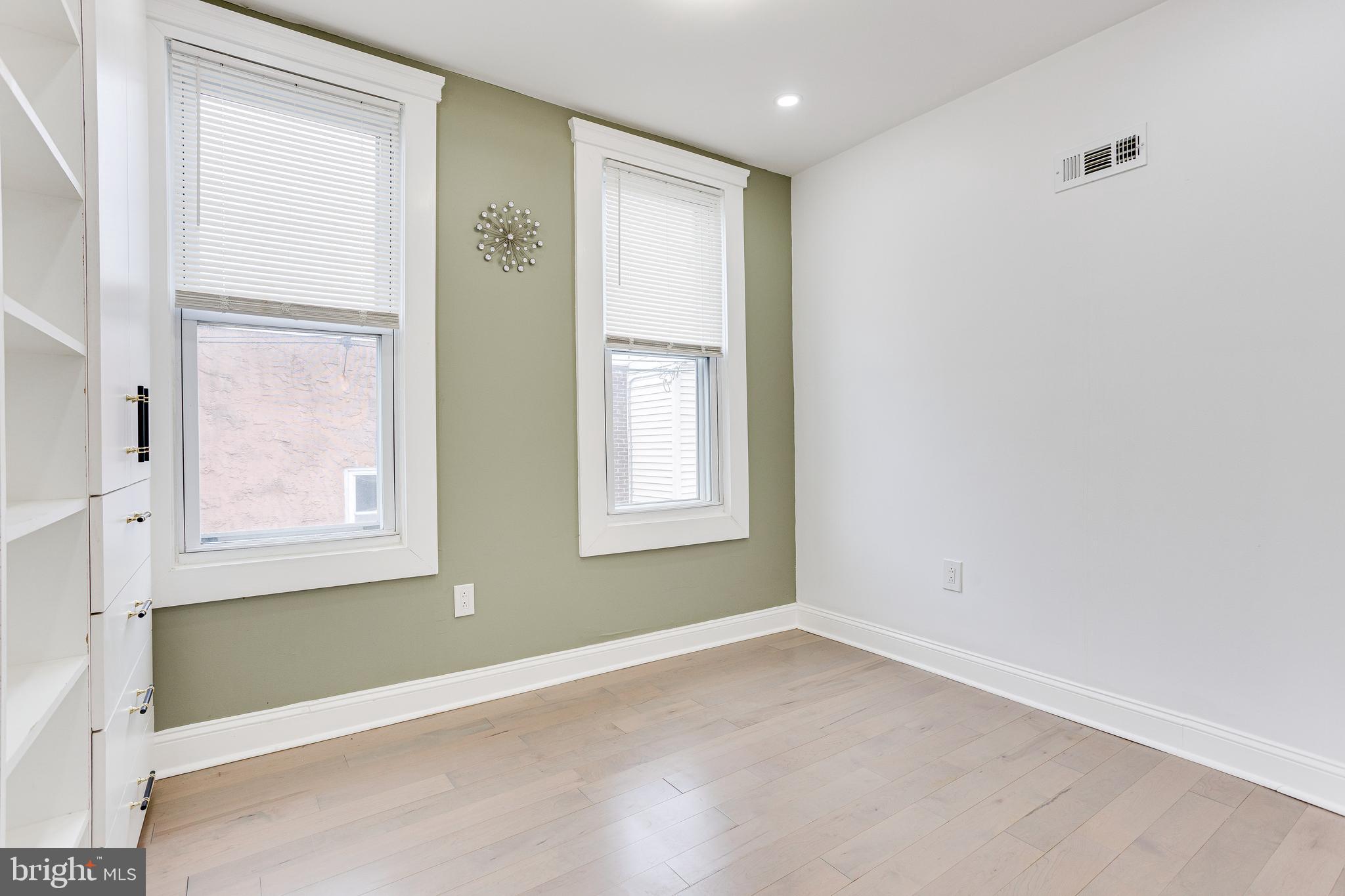 HUNTING PARK - Residential