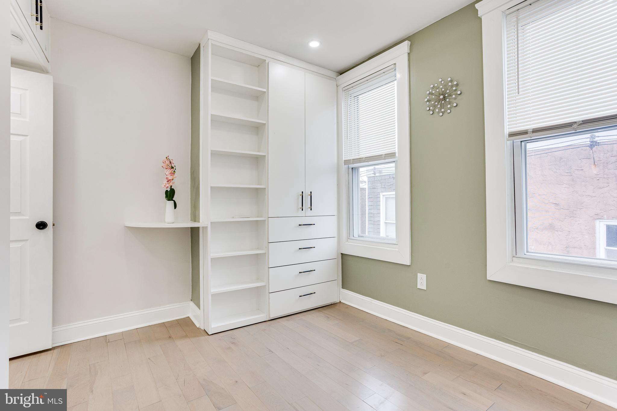 HUNTING PARK - Residential