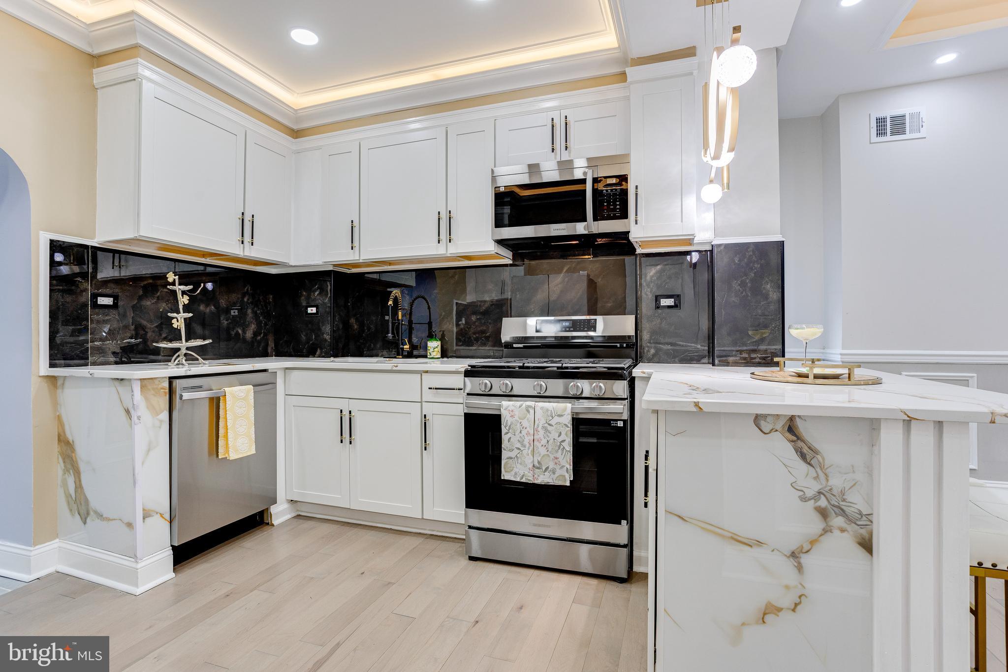 HUNTING PARK - Residential