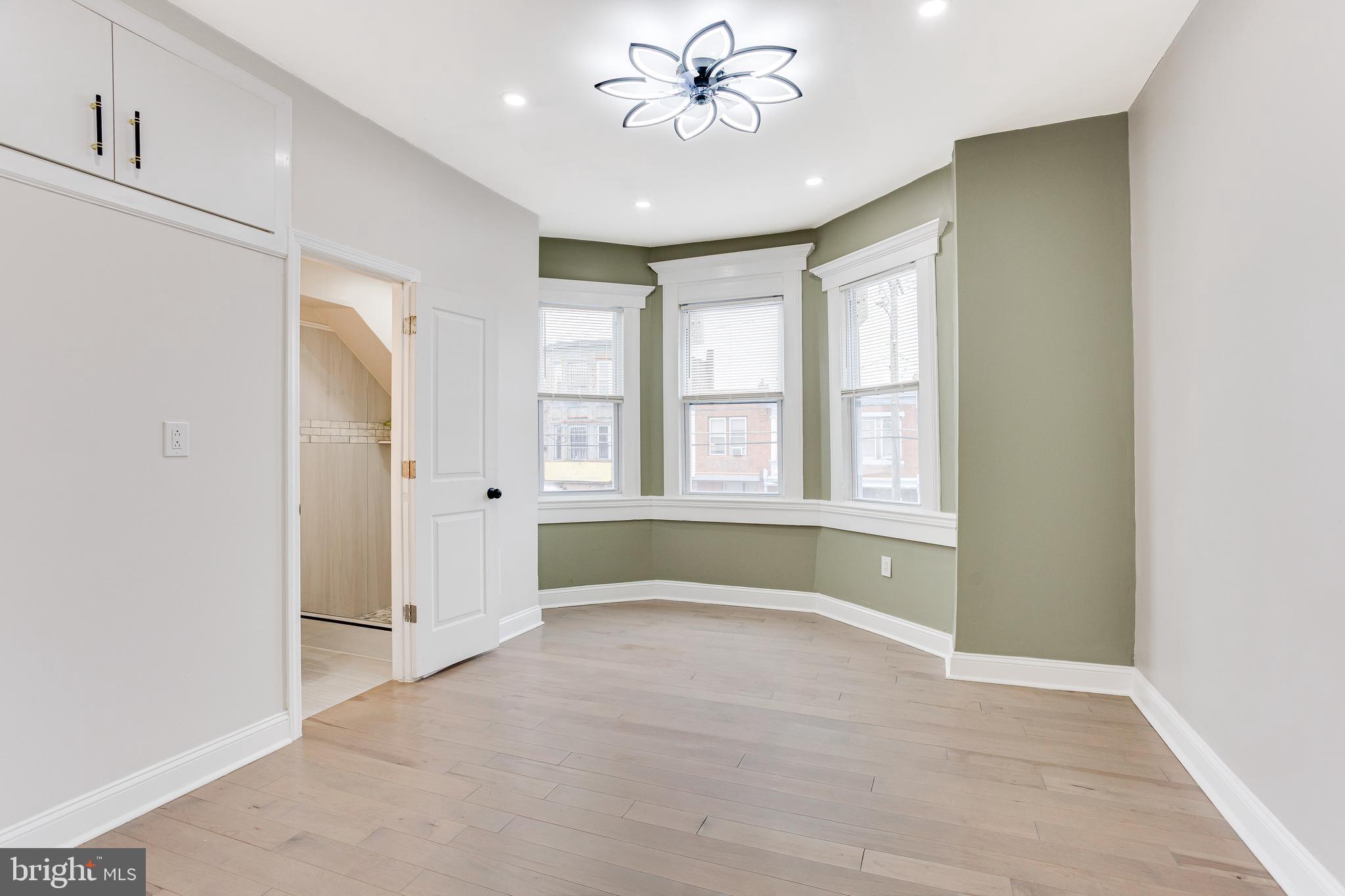 HUNTING PARK - Residential