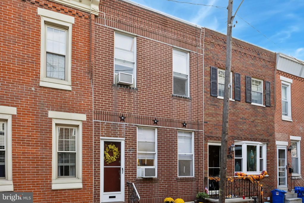 Photo of 116 Emily Street, PHILADELPHIA, PA 19148 (MLS # PAPH2541846)