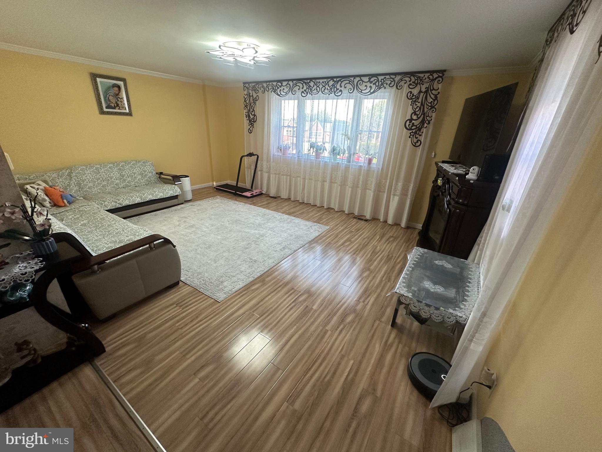 SOMERTON - Residential Lease