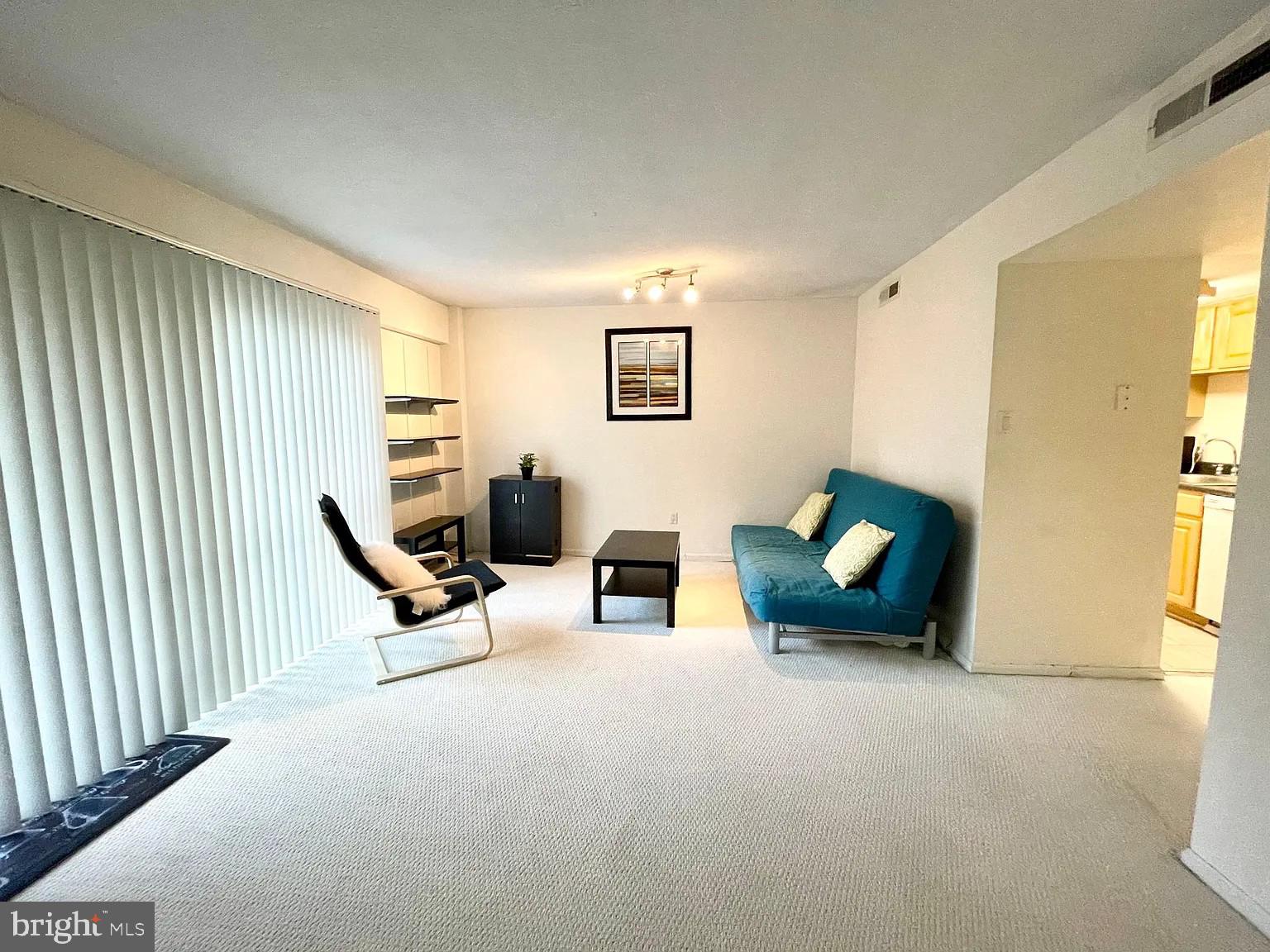 HORIZON HOUSE - Residential Lease