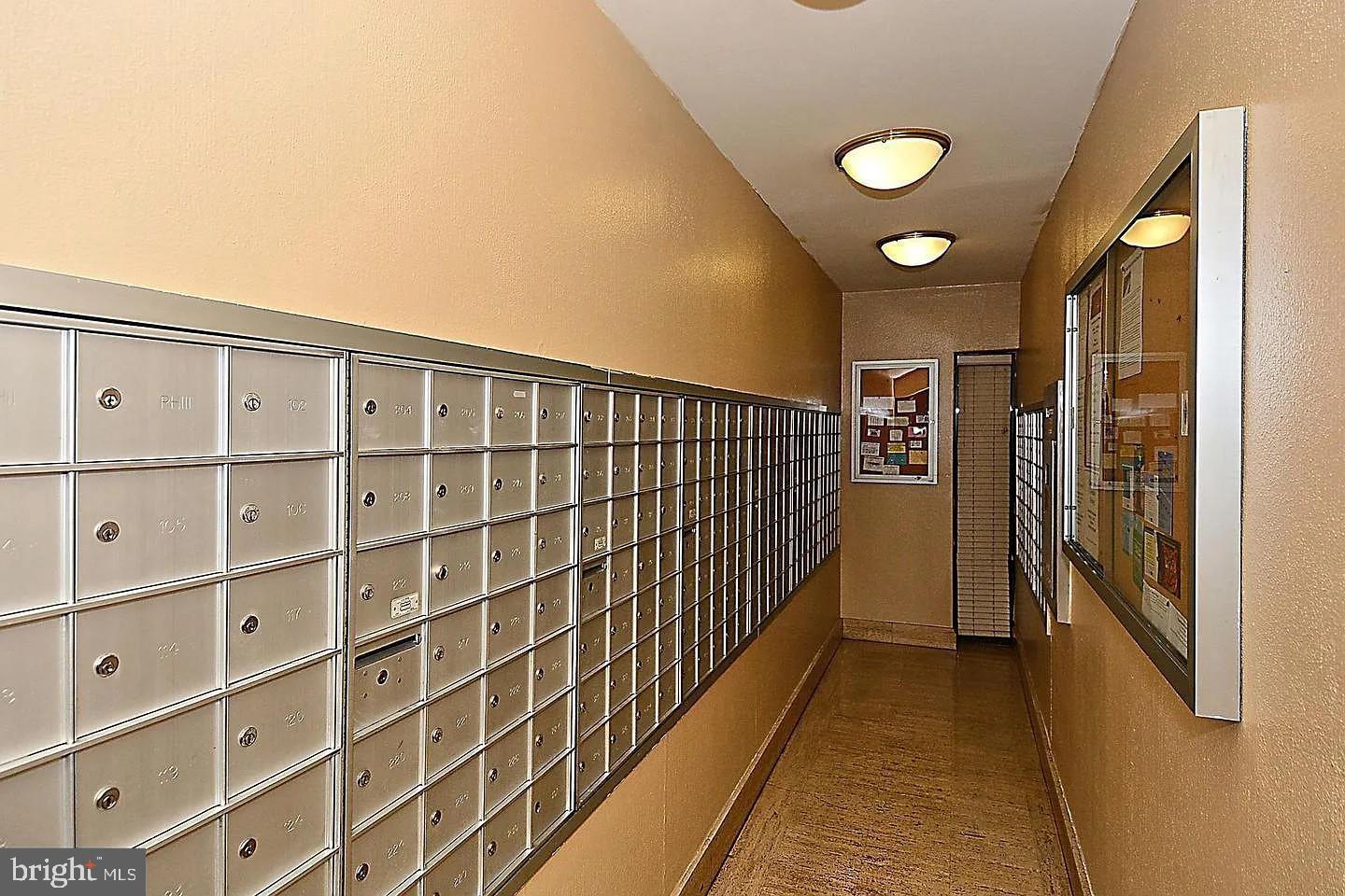 HORIZON HOUSE - Residential Lease