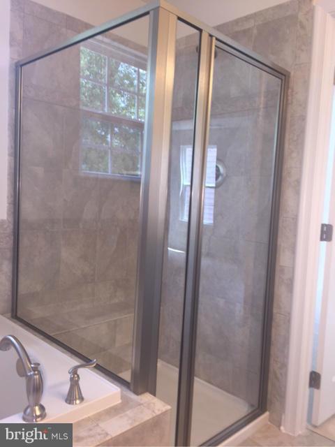 THE PARK AT ADDISON METRO - Residential