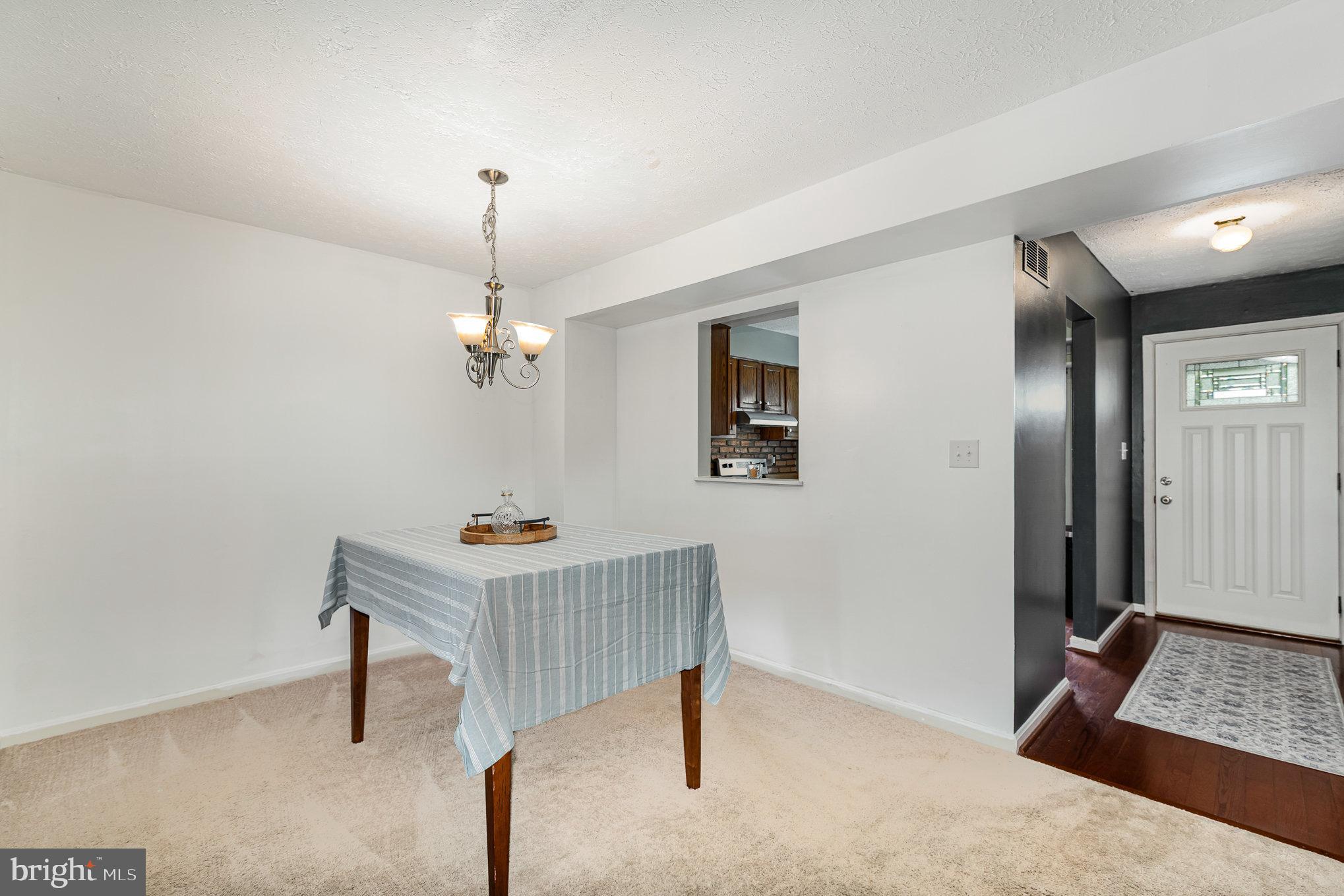 2901 SHELLEY COURT