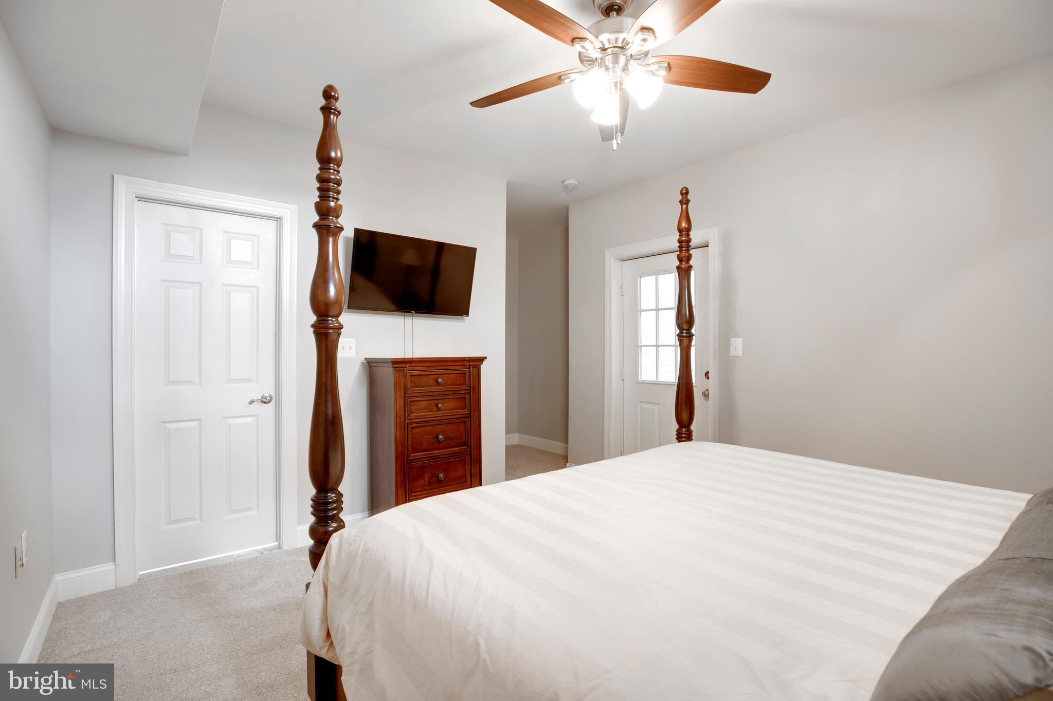 WATERFORD - Residential