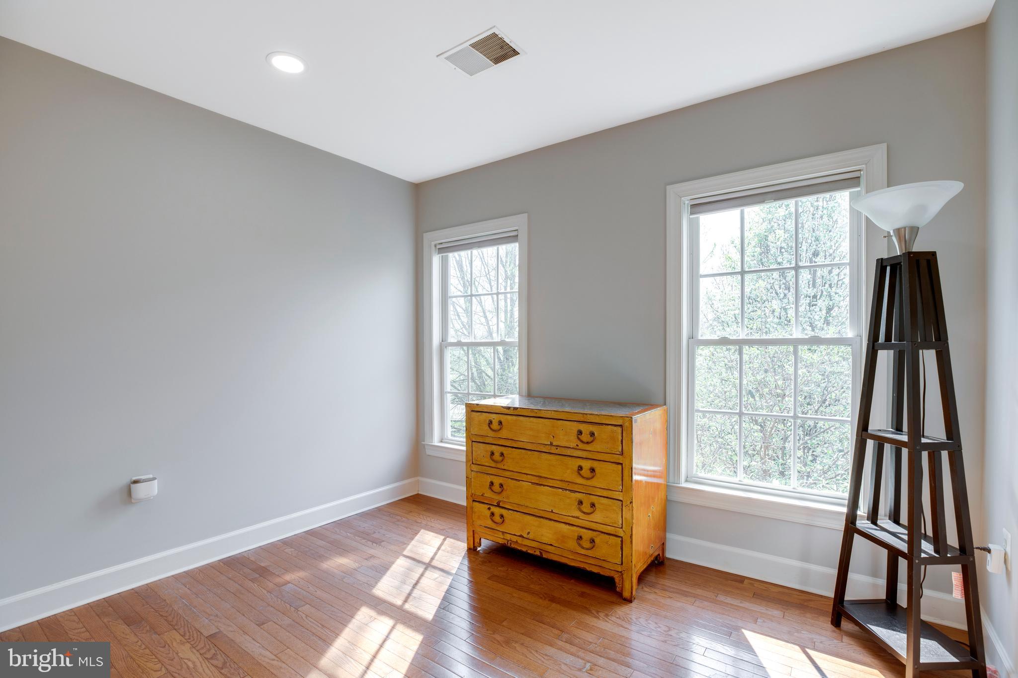 WATERFORD - Residential