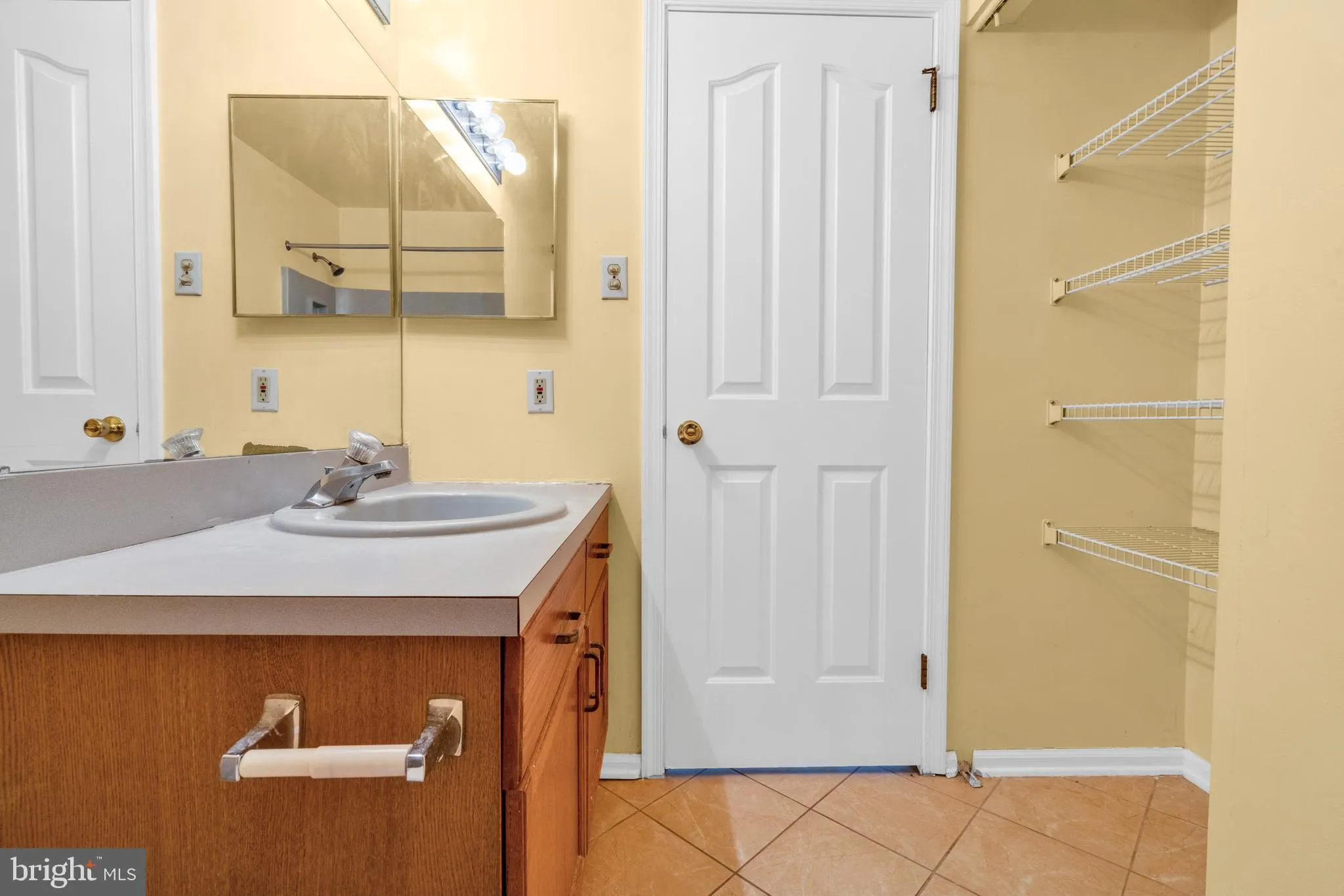 Collegeville, Pennsylvania 19426, United States, 3 Bedrooms Bedrooms, ,3 BathroomsBathrooms,Residential,Active,7207