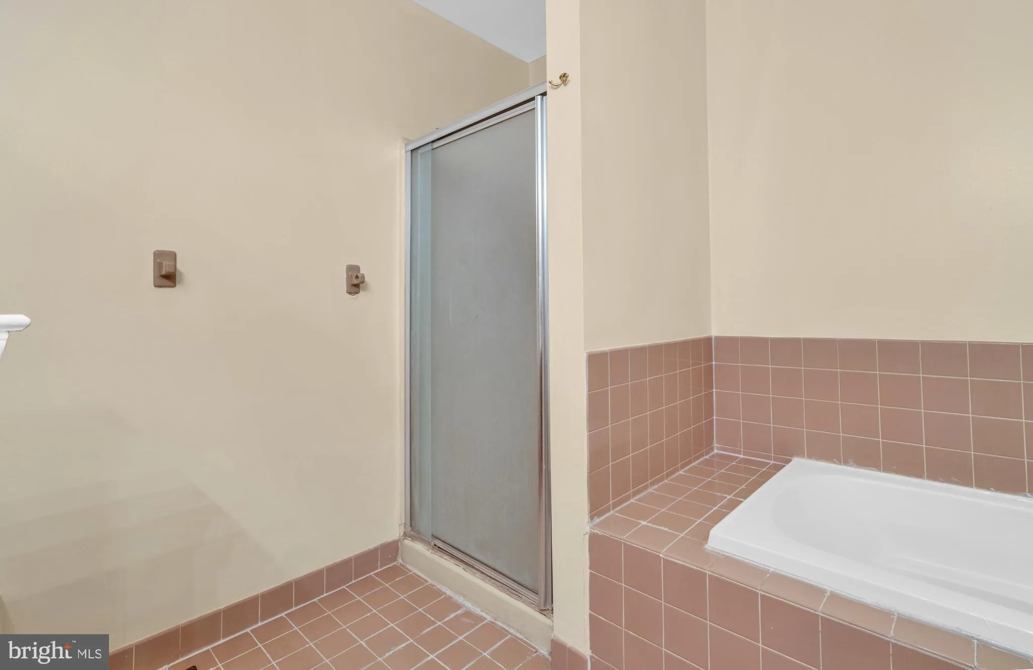 Collegeville, Pennsylvania 19426, United States, 3 Bedrooms Bedrooms, ,3 BathroomsBathrooms,Residential,Active,7207