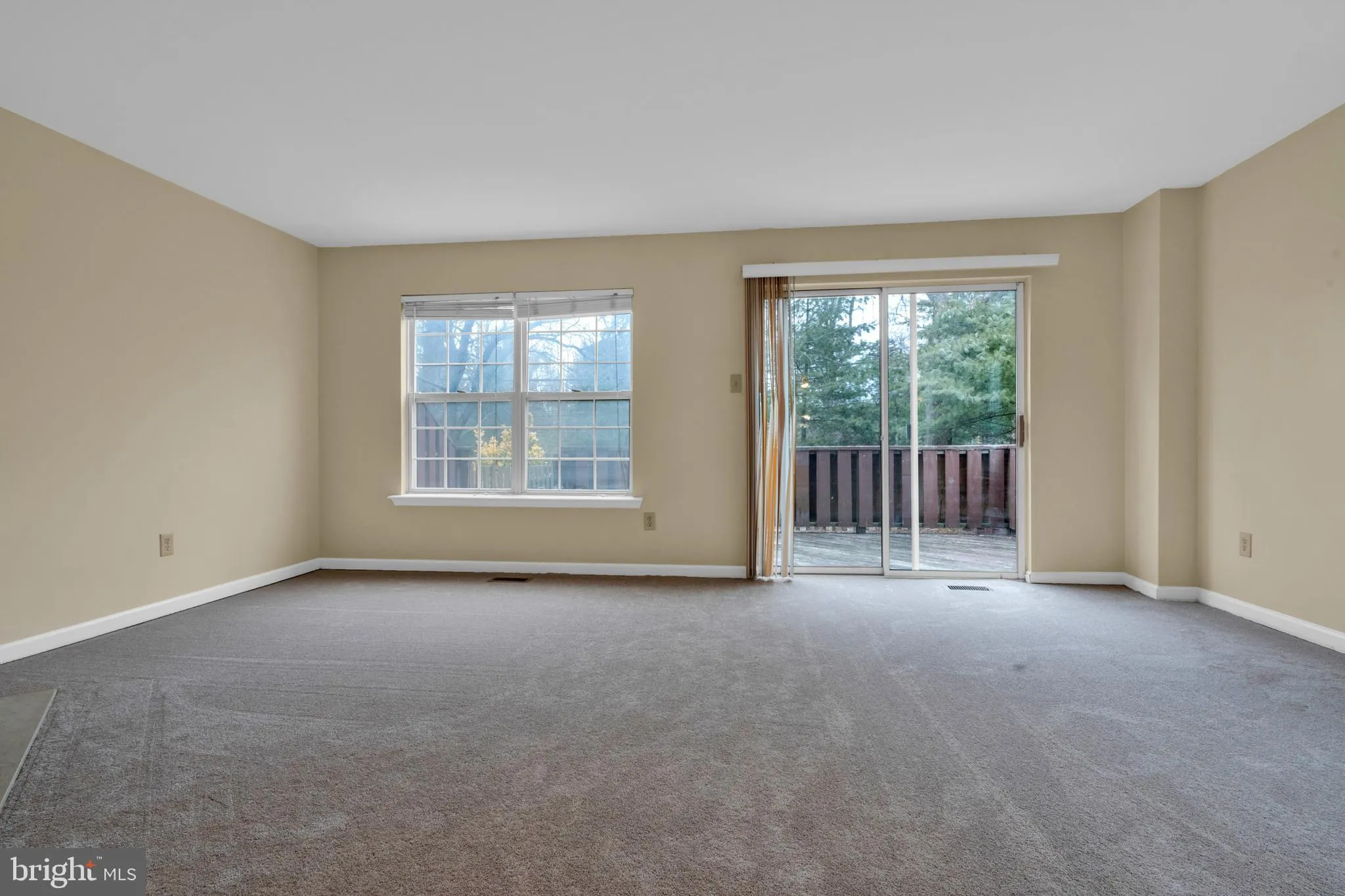 Collegeville, Pennsylvania 19426, United States, 3 Bedrooms Bedrooms, ,3 BathroomsBathrooms,Residential,Active,7207