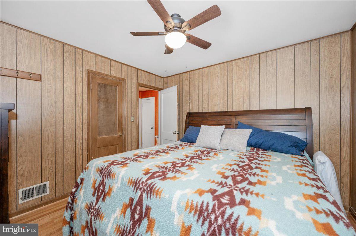 OAKVIEW - Residential