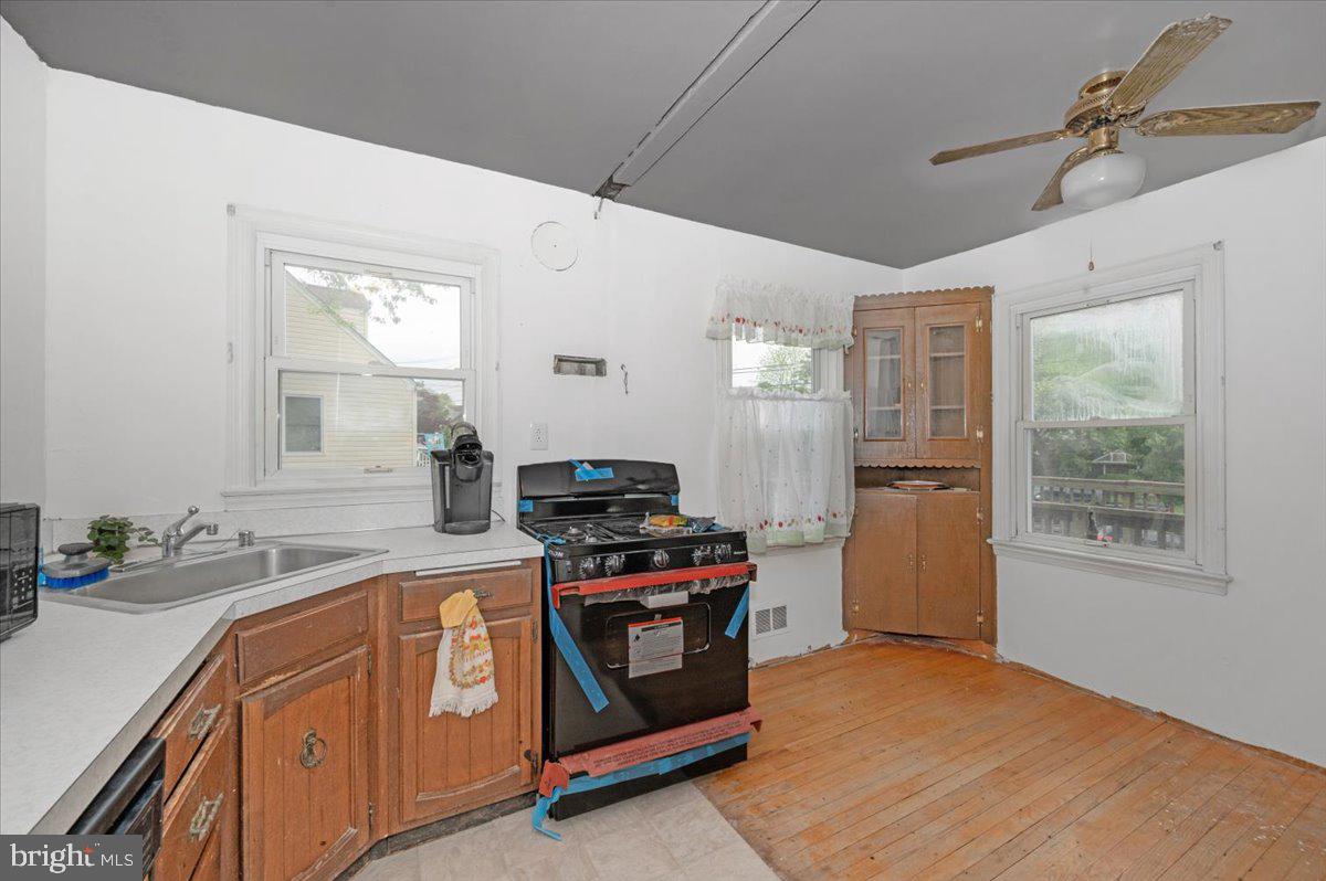 OAKVIEW - Residential