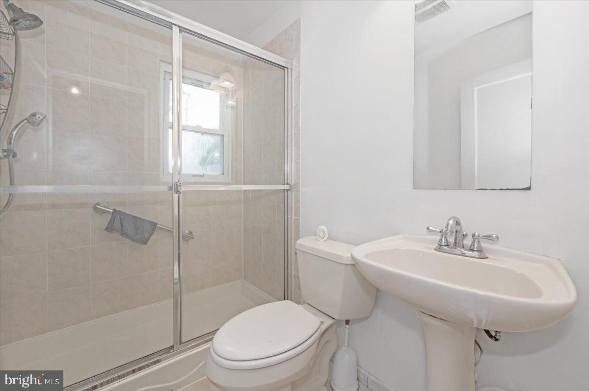 OAKVIEW - Residential