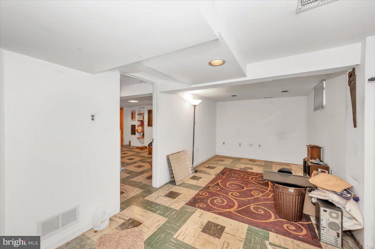 OAKVIEW - Residential