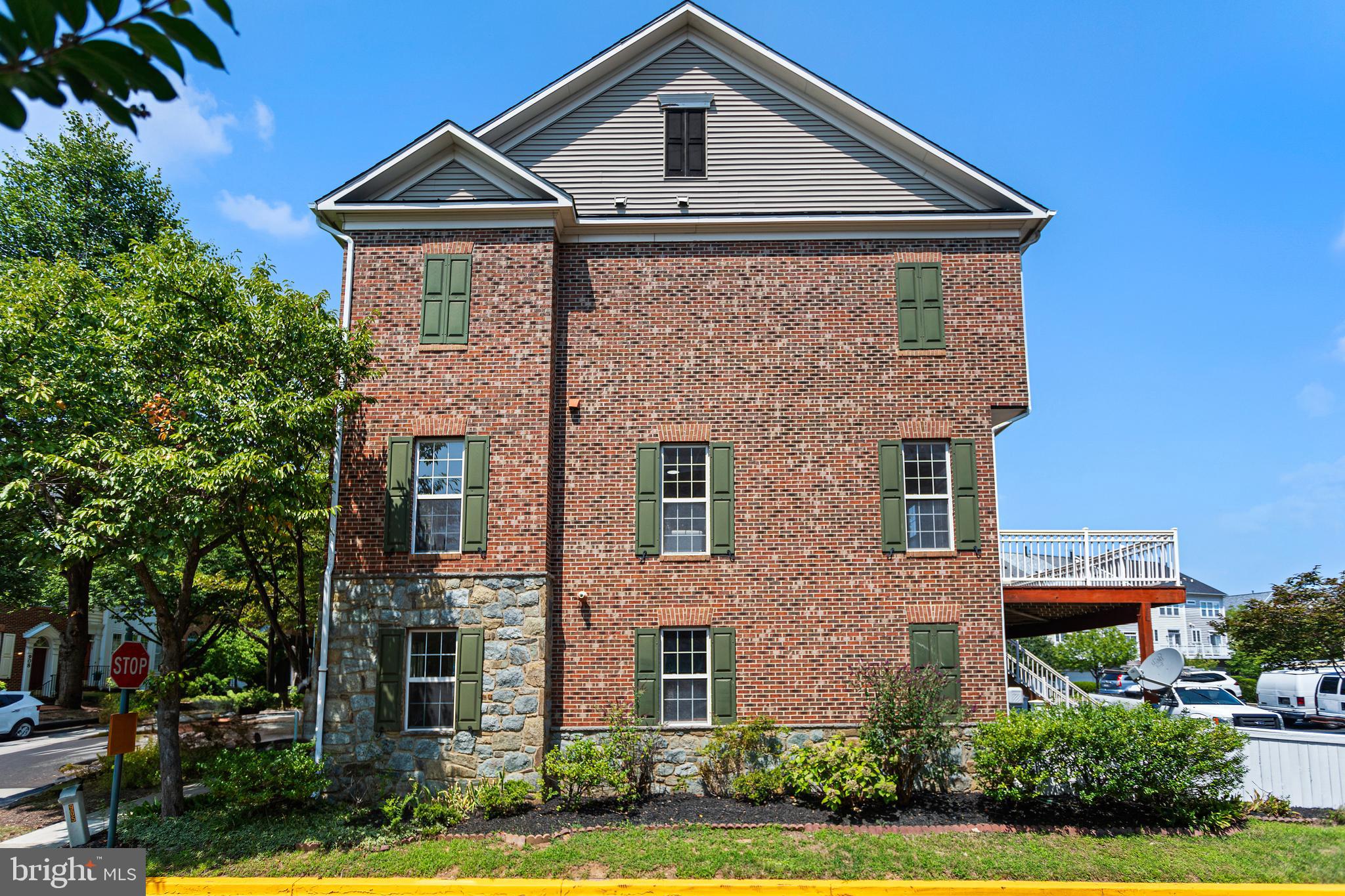 KING FARM BAILEYS COMMON - Residential