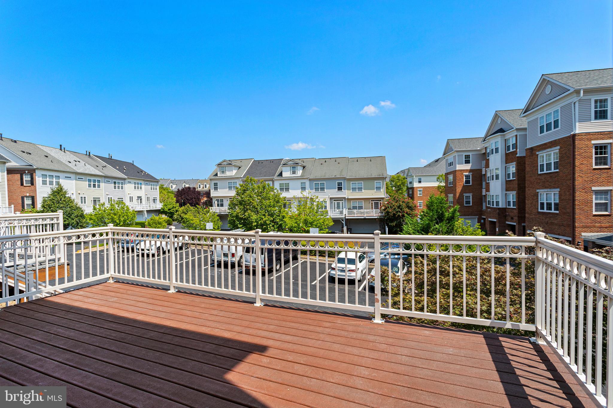 KING FARM BAILEYS COMMON - Residential