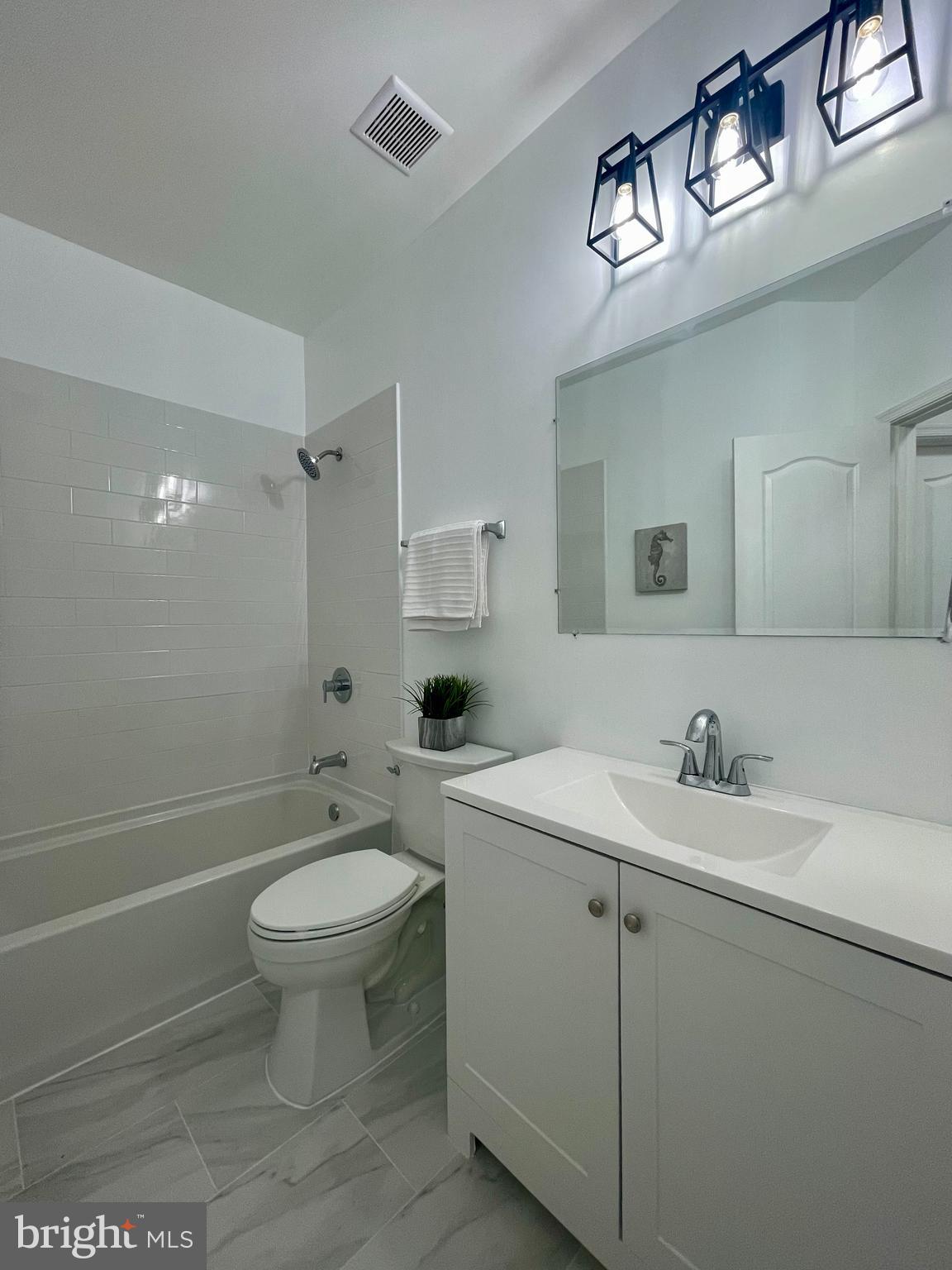 KING FARM BAILEYS COMMON - Residential