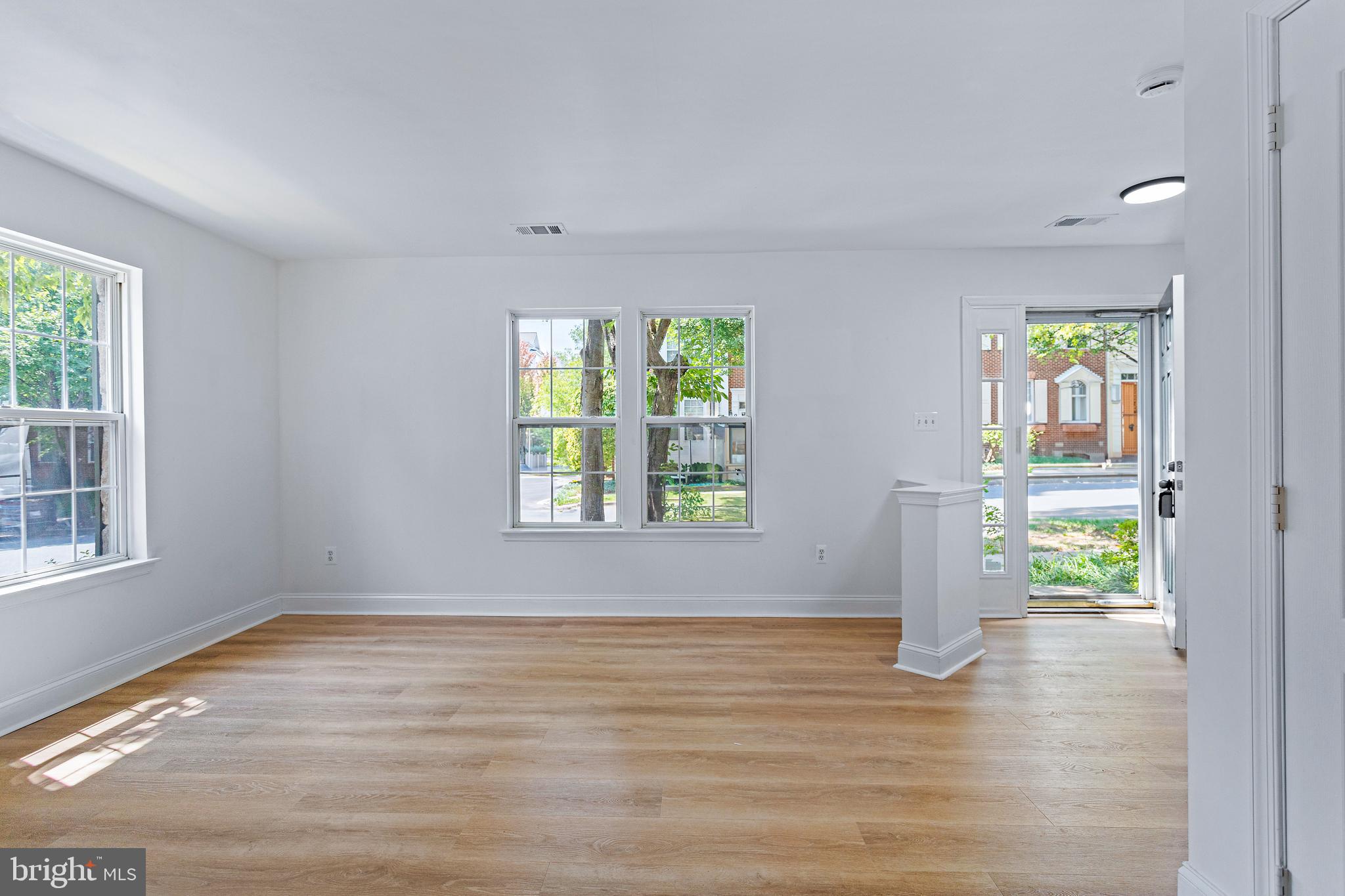 KING FARM BAILEYS COMMON - Residential